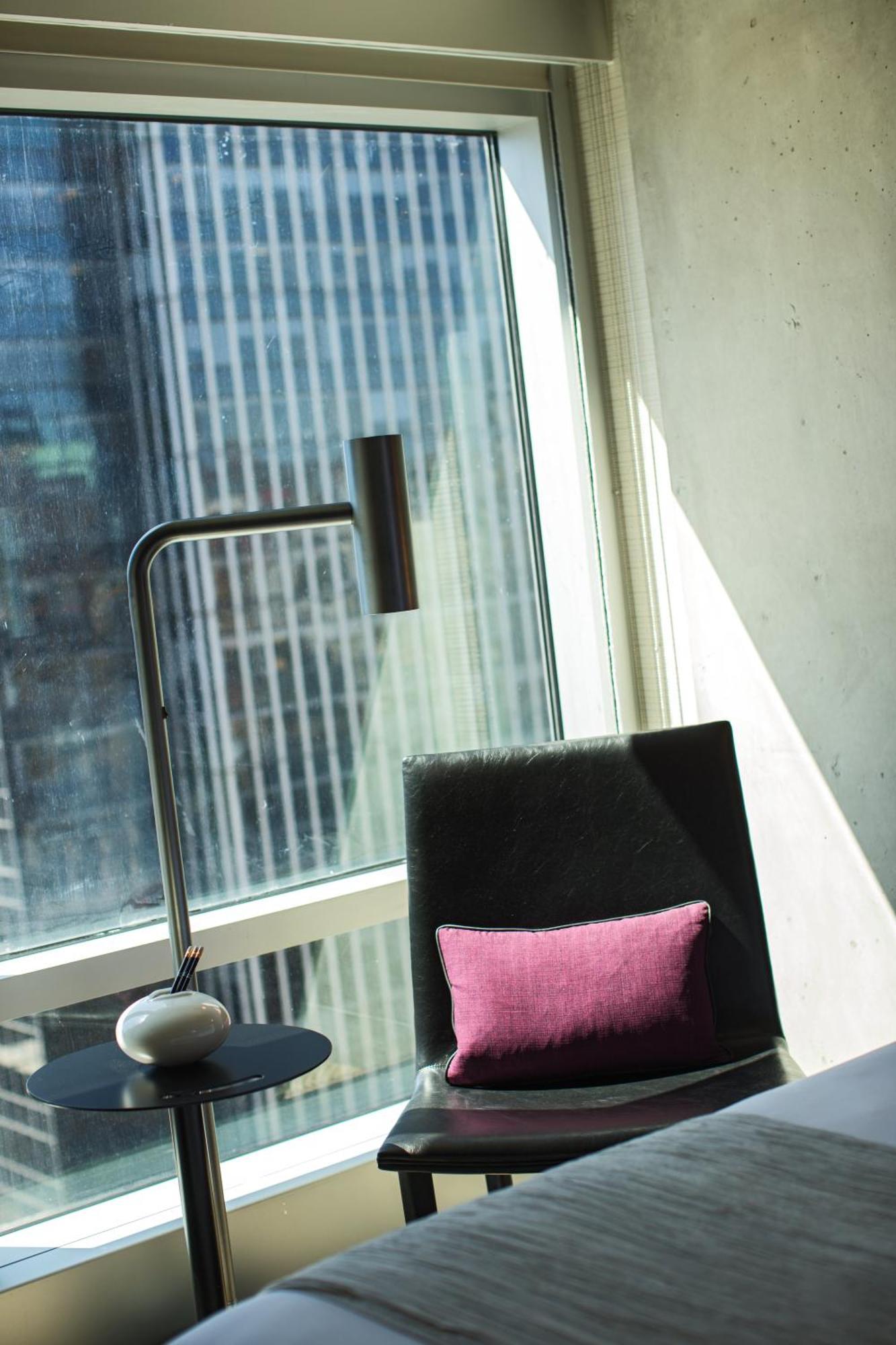 Queen Room Skyline View