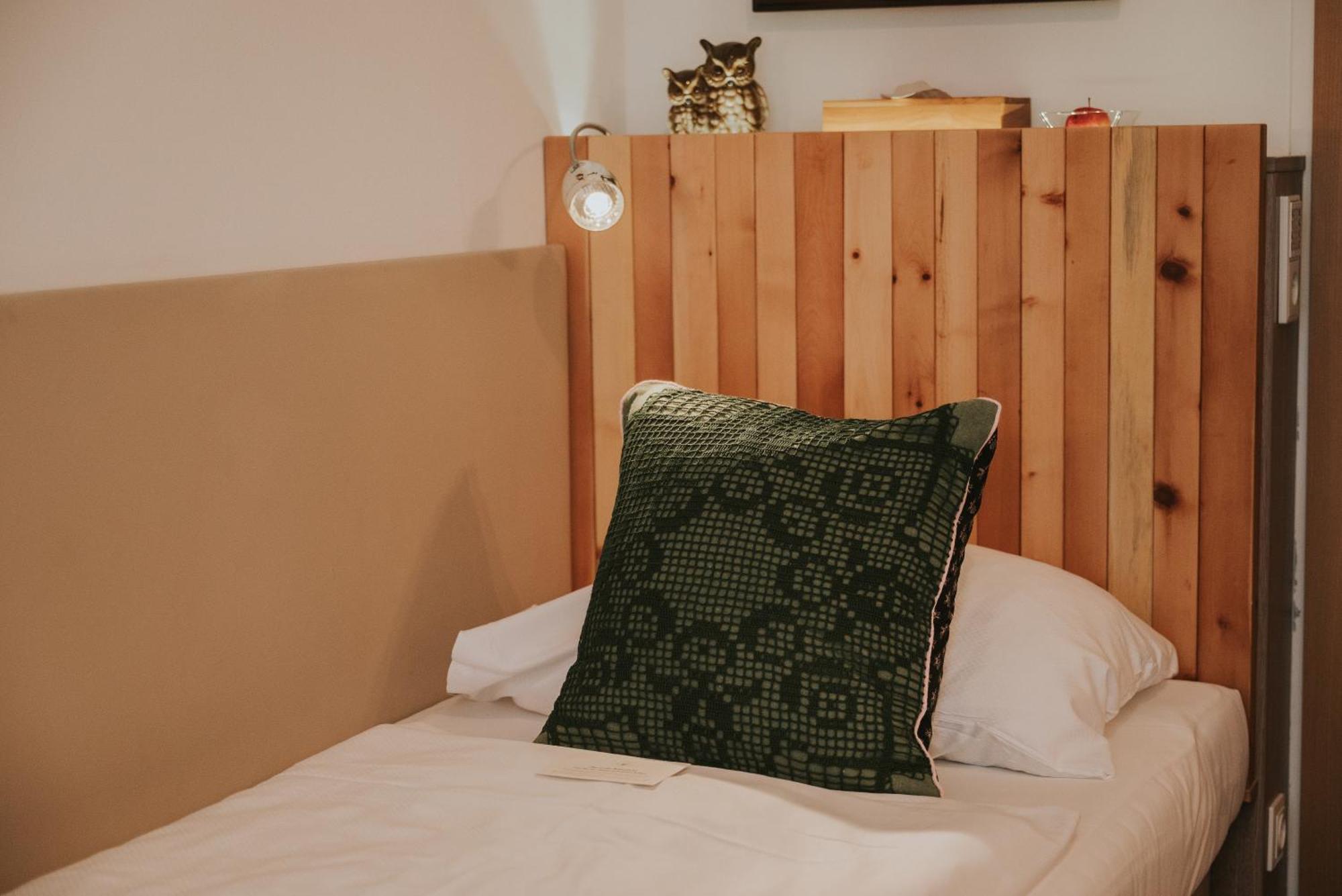 Budget Single Room