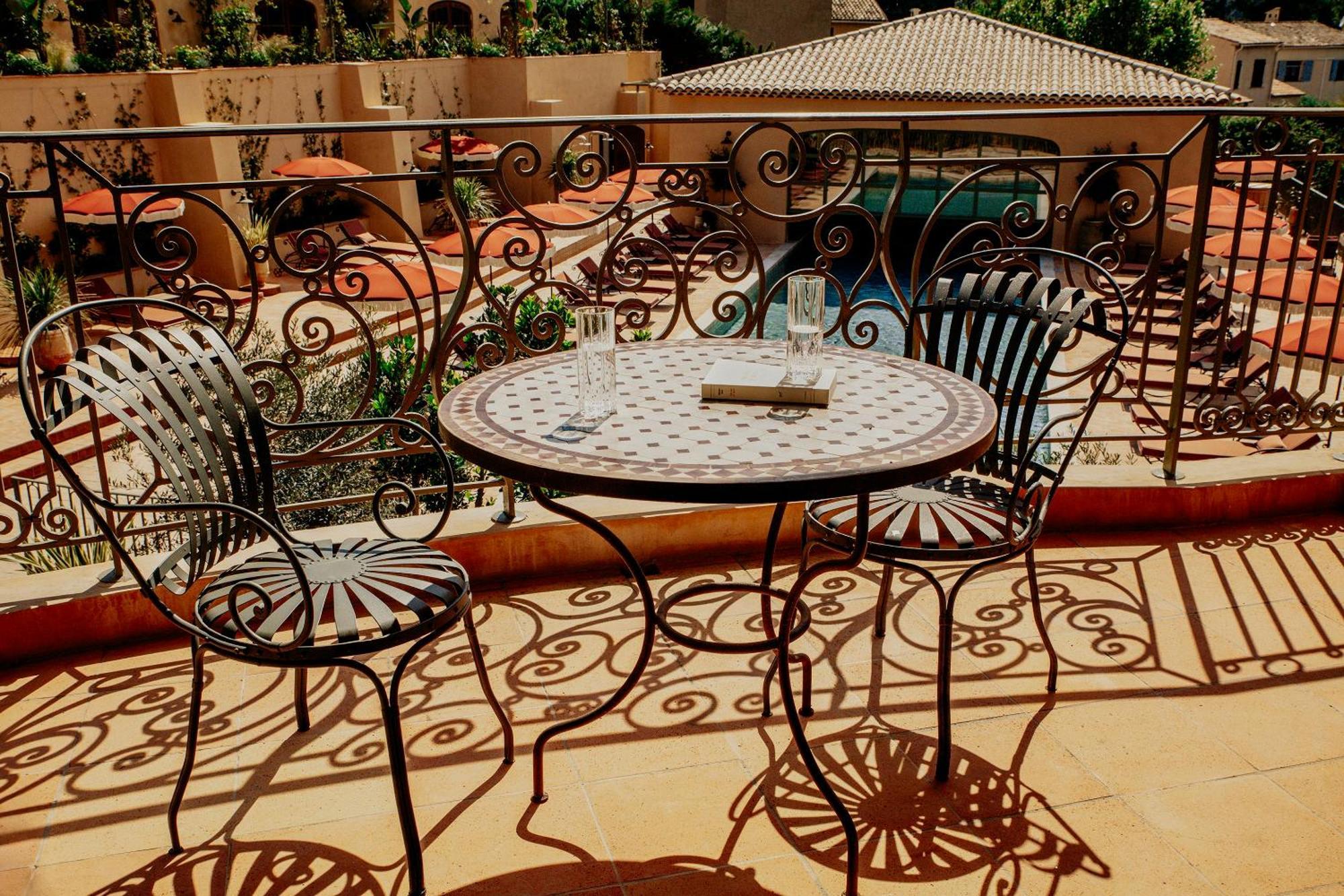 Pool Room - Bastide