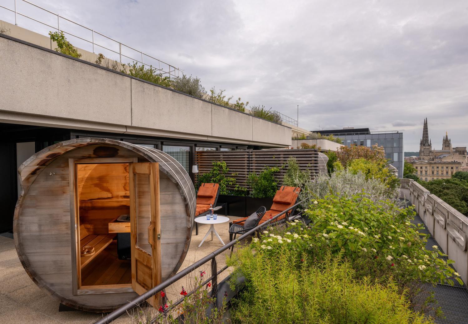Premier King Room Terrace Sauna