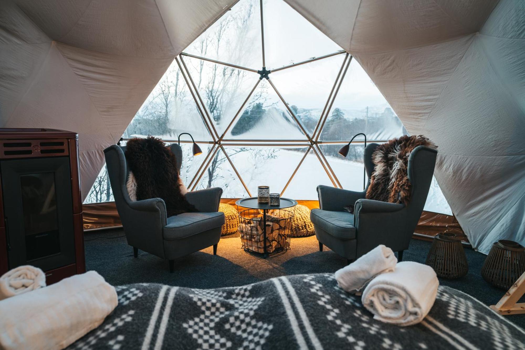 Aurora Igloo