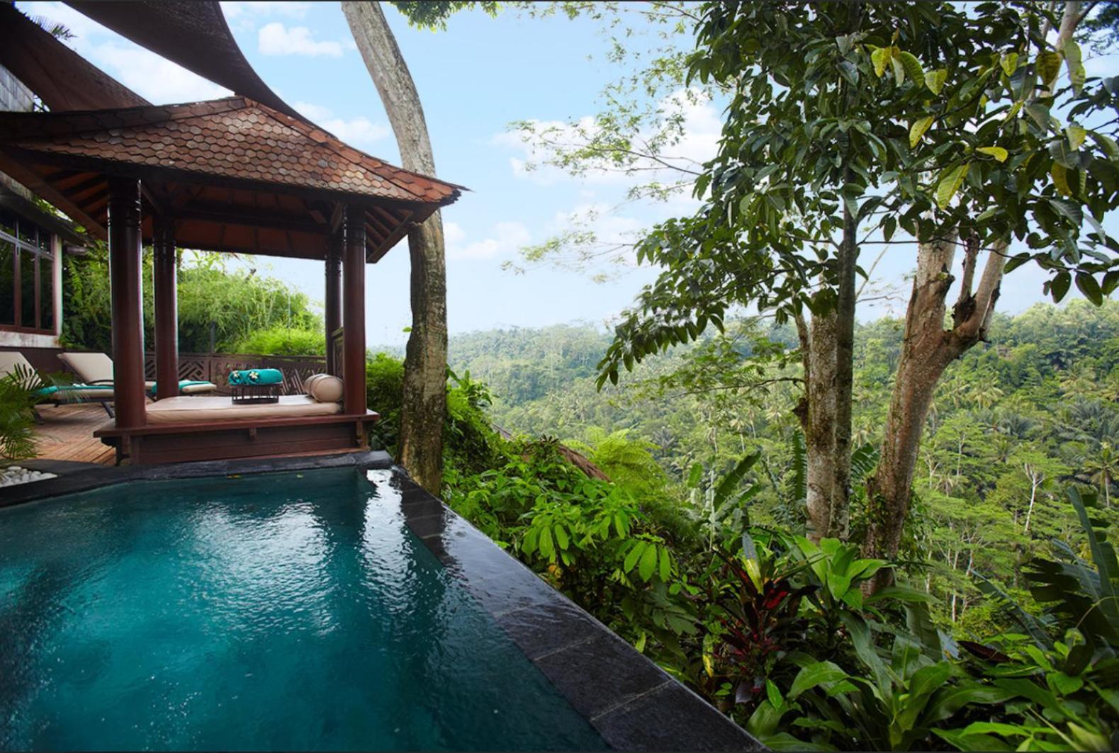 Family Pool Villa Rafting