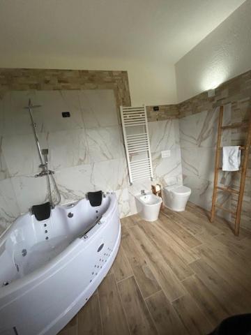 Suite con Vasca Idromassaggio