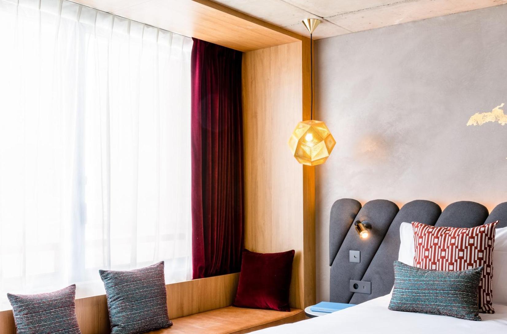 La Muse Room 2 Twin or Single Beds City View Upper floor