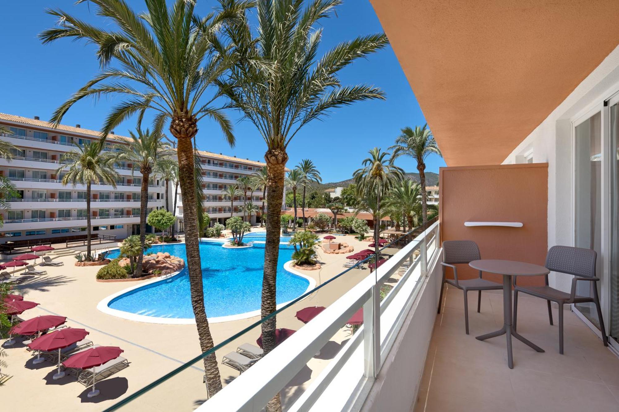 Loft Room Pool View Unlimited Brunch