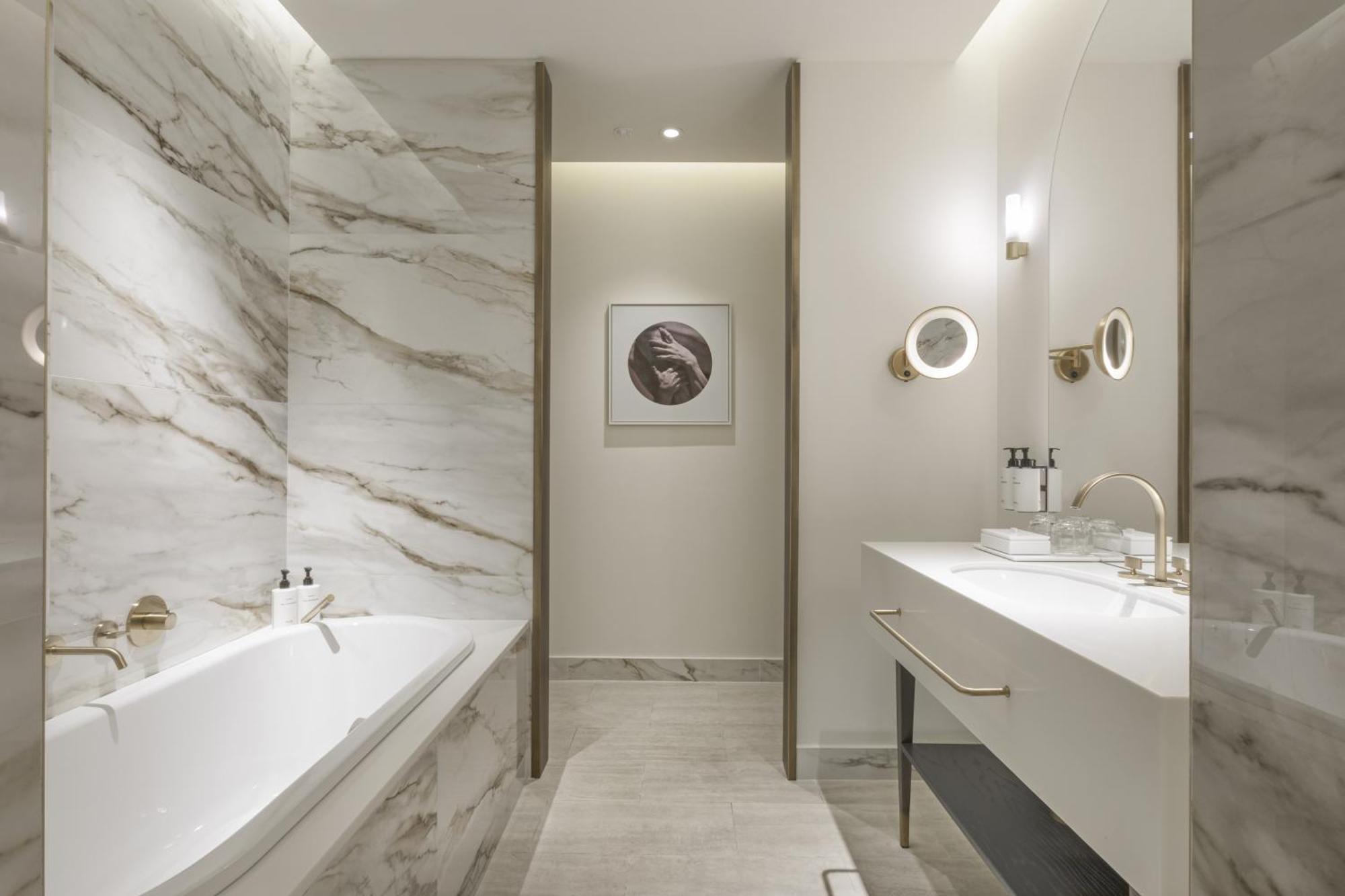 One-Bedroom Suite Street View