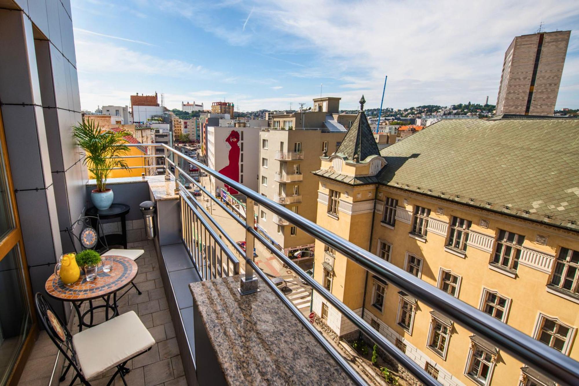 Deluxe Double Room Castle View