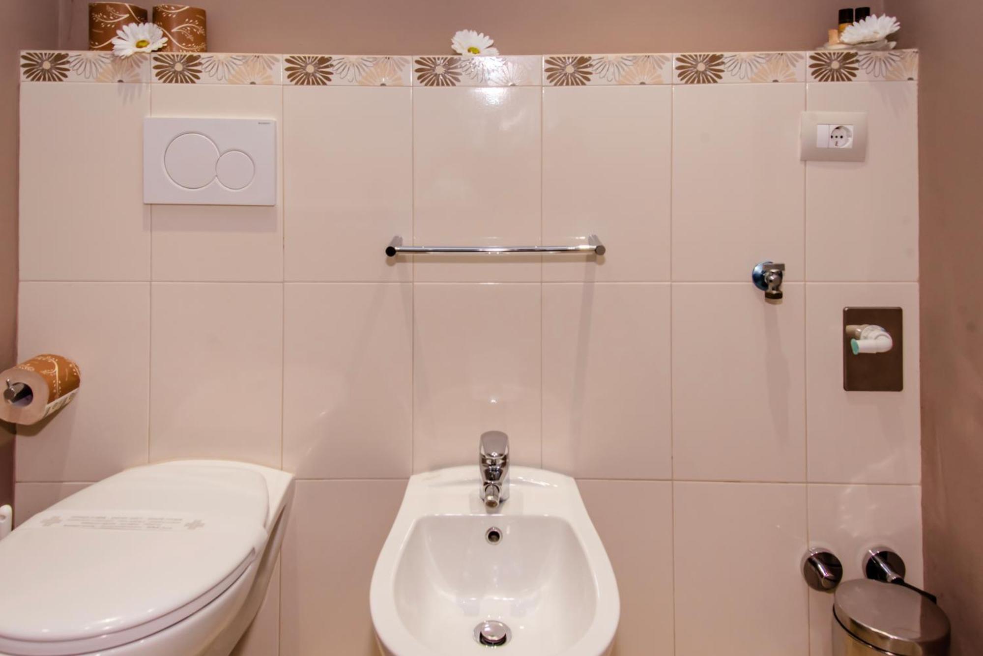 Superior One-Bedroom Apartment