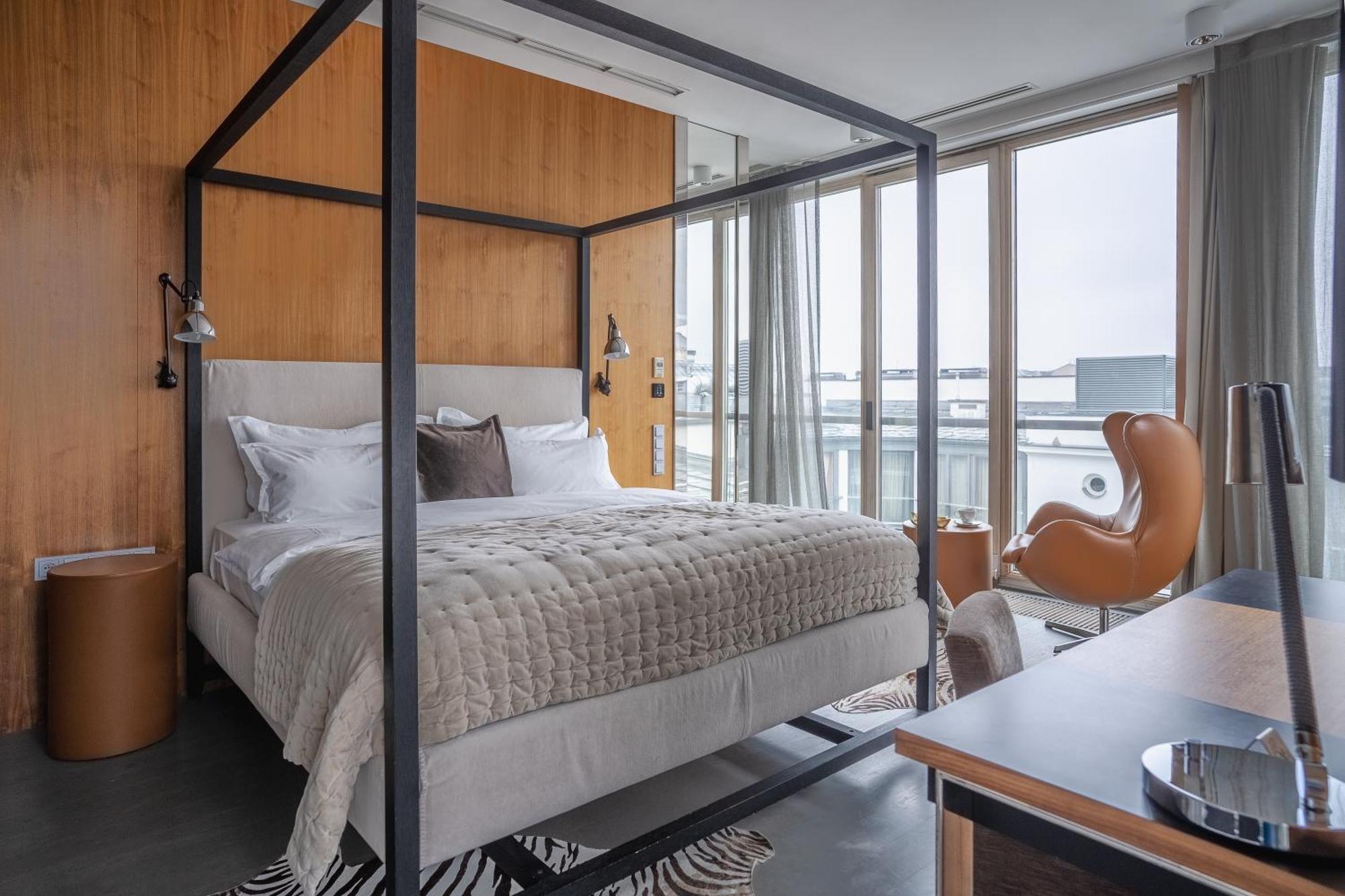 Junior Suite Balcony