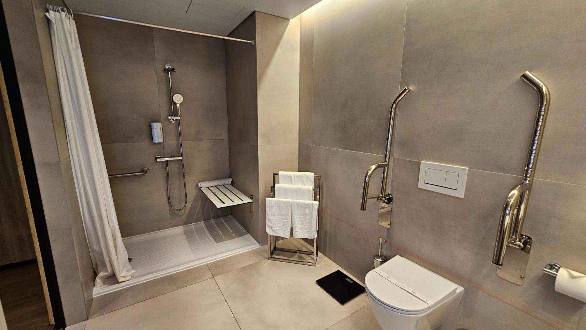 Twin Room Disability Access