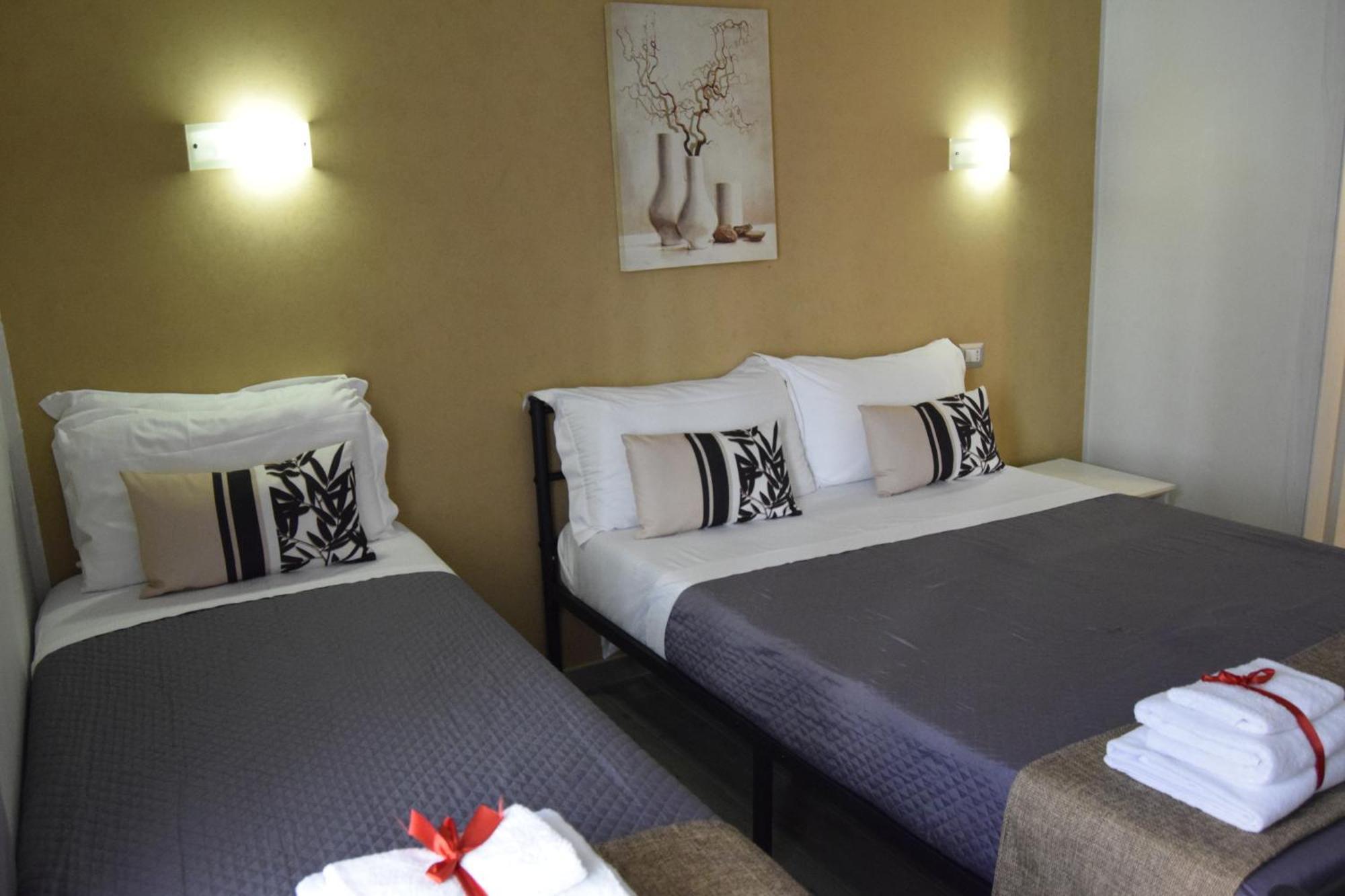 Deluxe Triple Room,1604785189:JPEG
