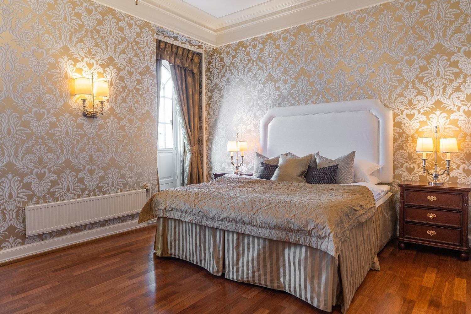 Signature Suite