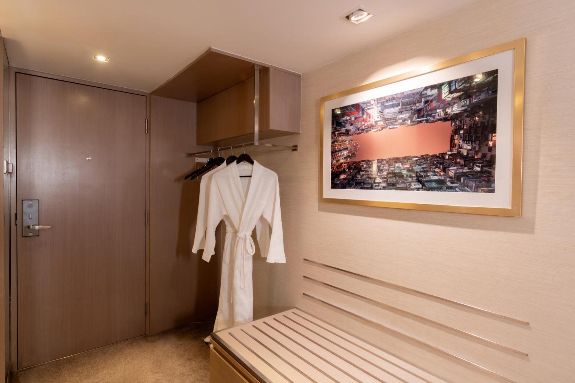 Premium King Room High Floor