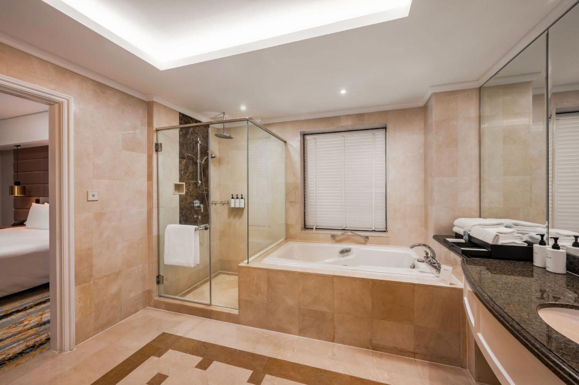 One-Bedroom Suite