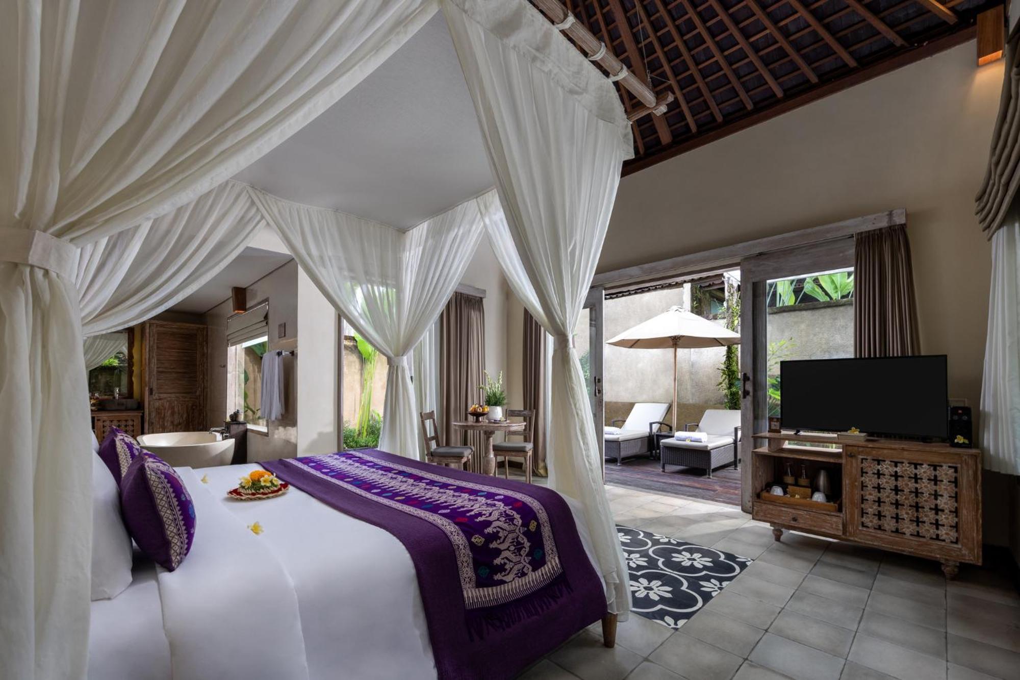 One-Bedroom Pool Villa Benefit