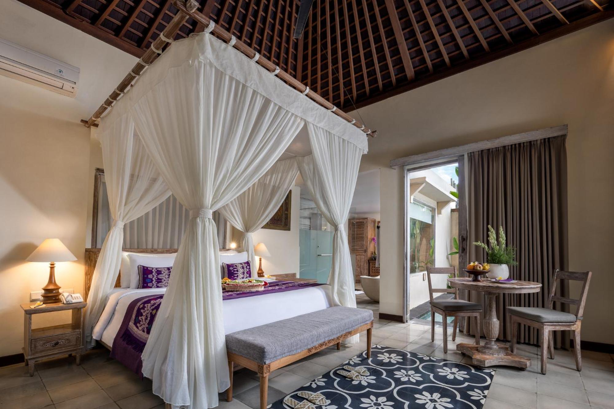One-Bedroom Pool Villa Benefit