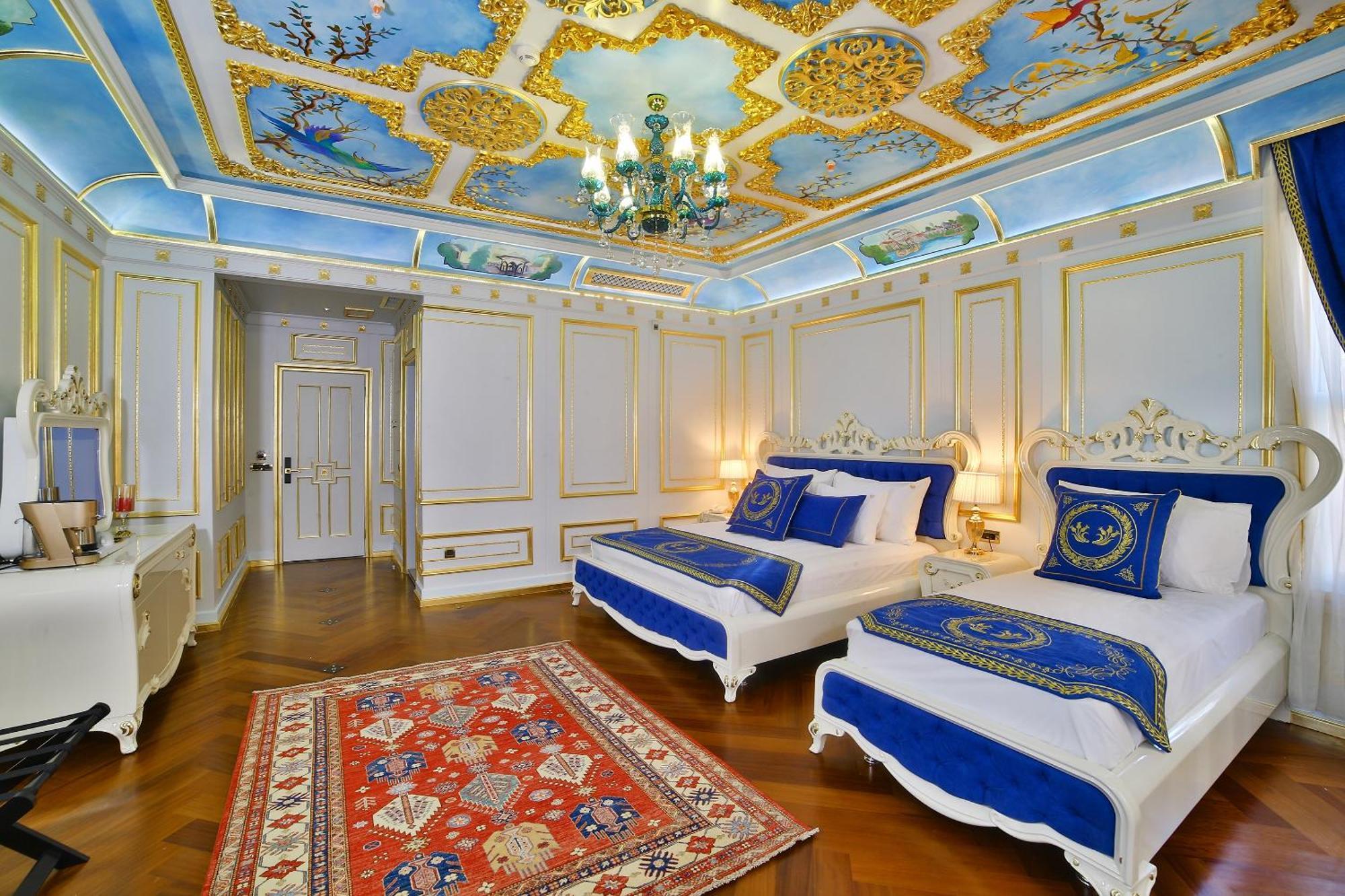 Camera Tripla Mansion con Accesso Spa in Comune Gratuito (Uso Indipendente)