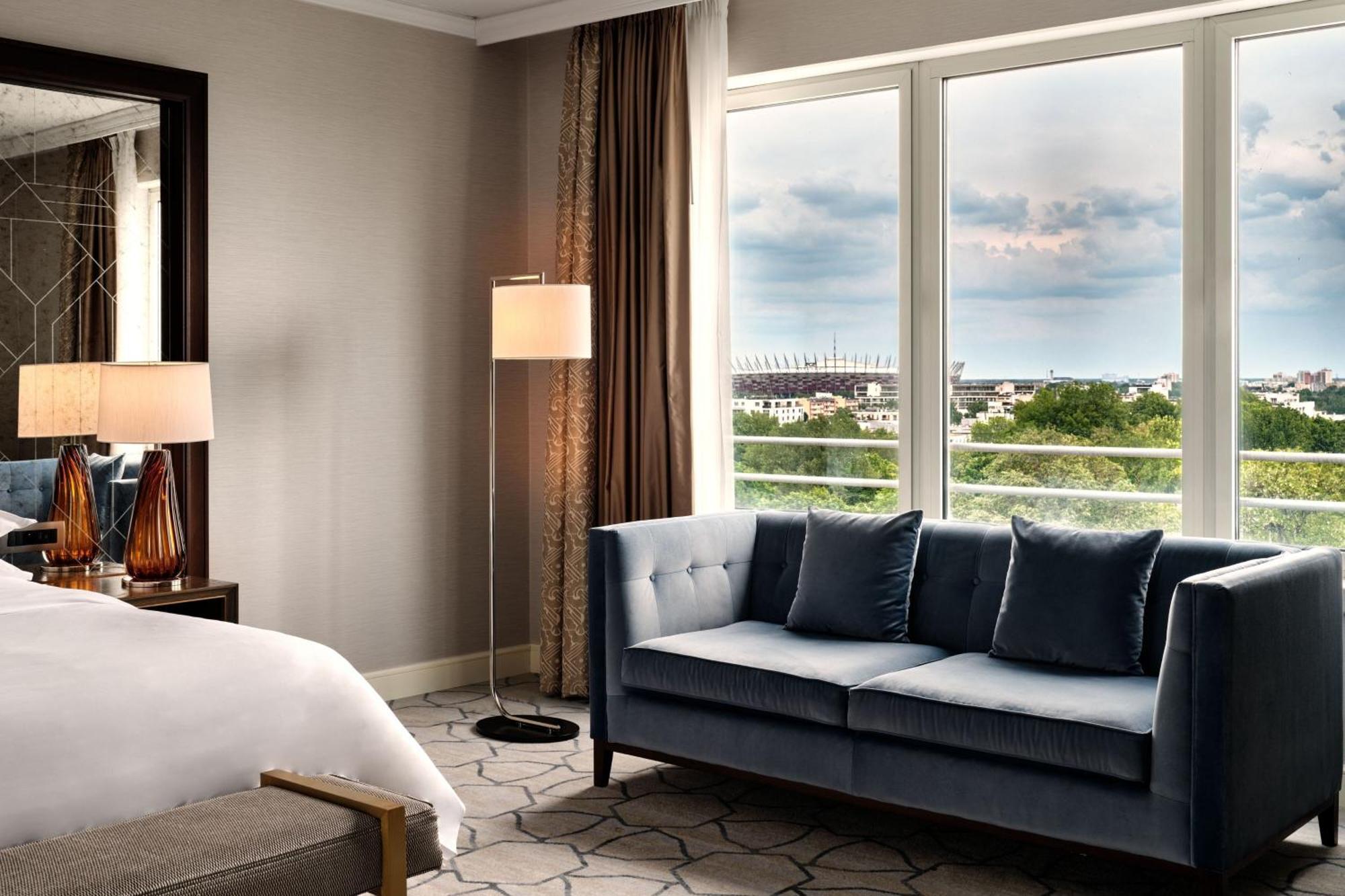 Junior Suite Club lounge access 1 Bedroom Suite 1 King