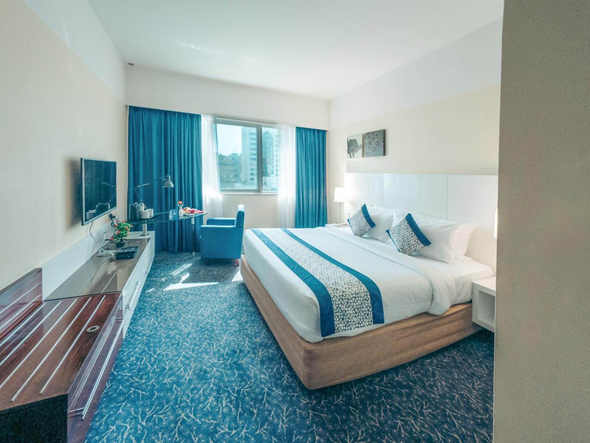 Superior King Room