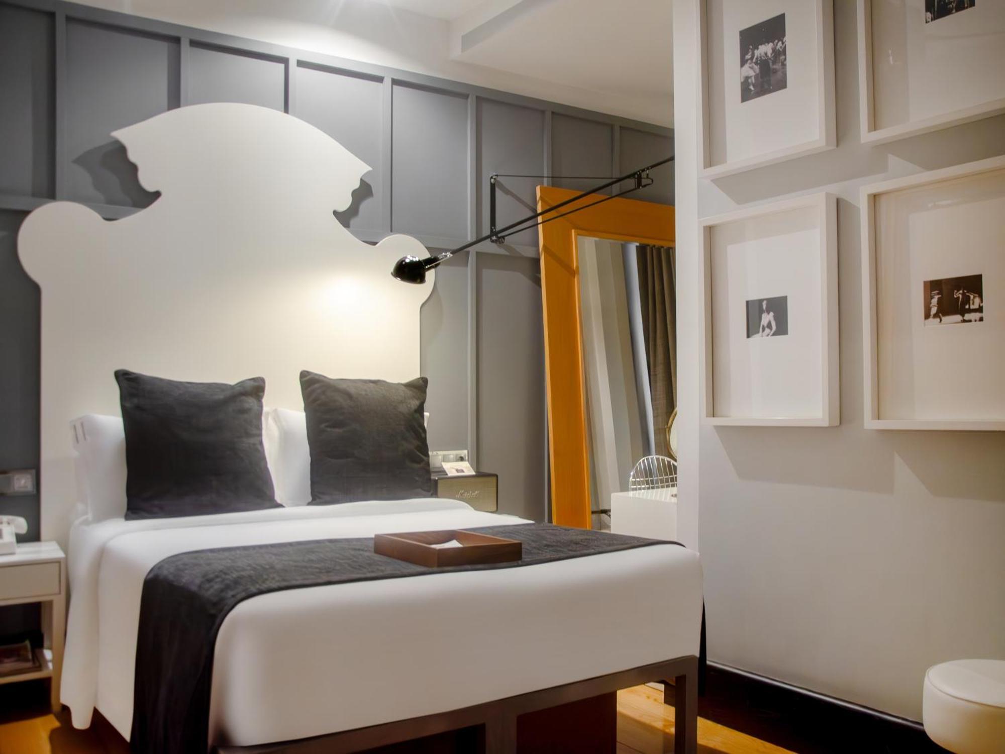 Interior Double Room