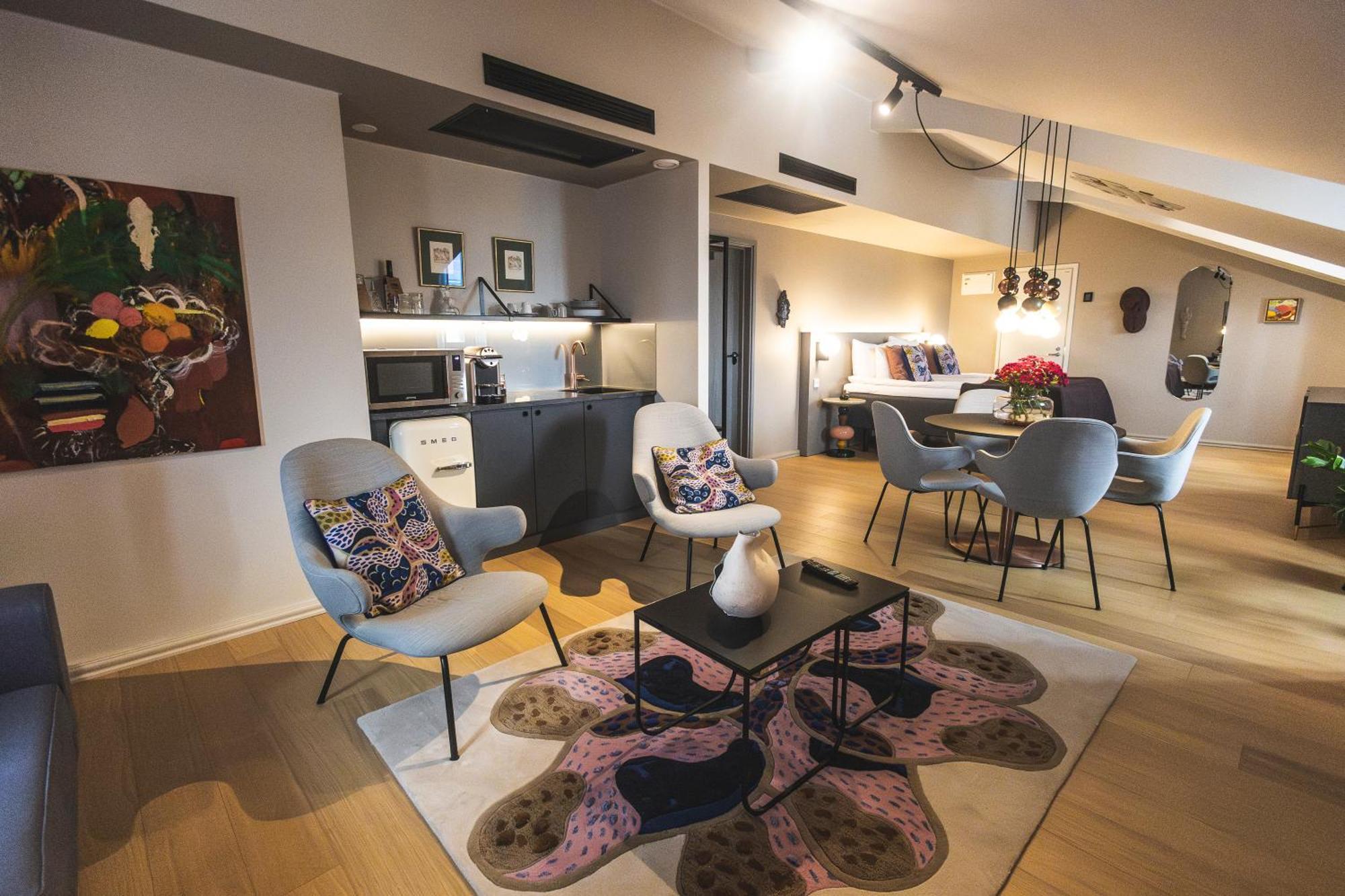 The Atelier room