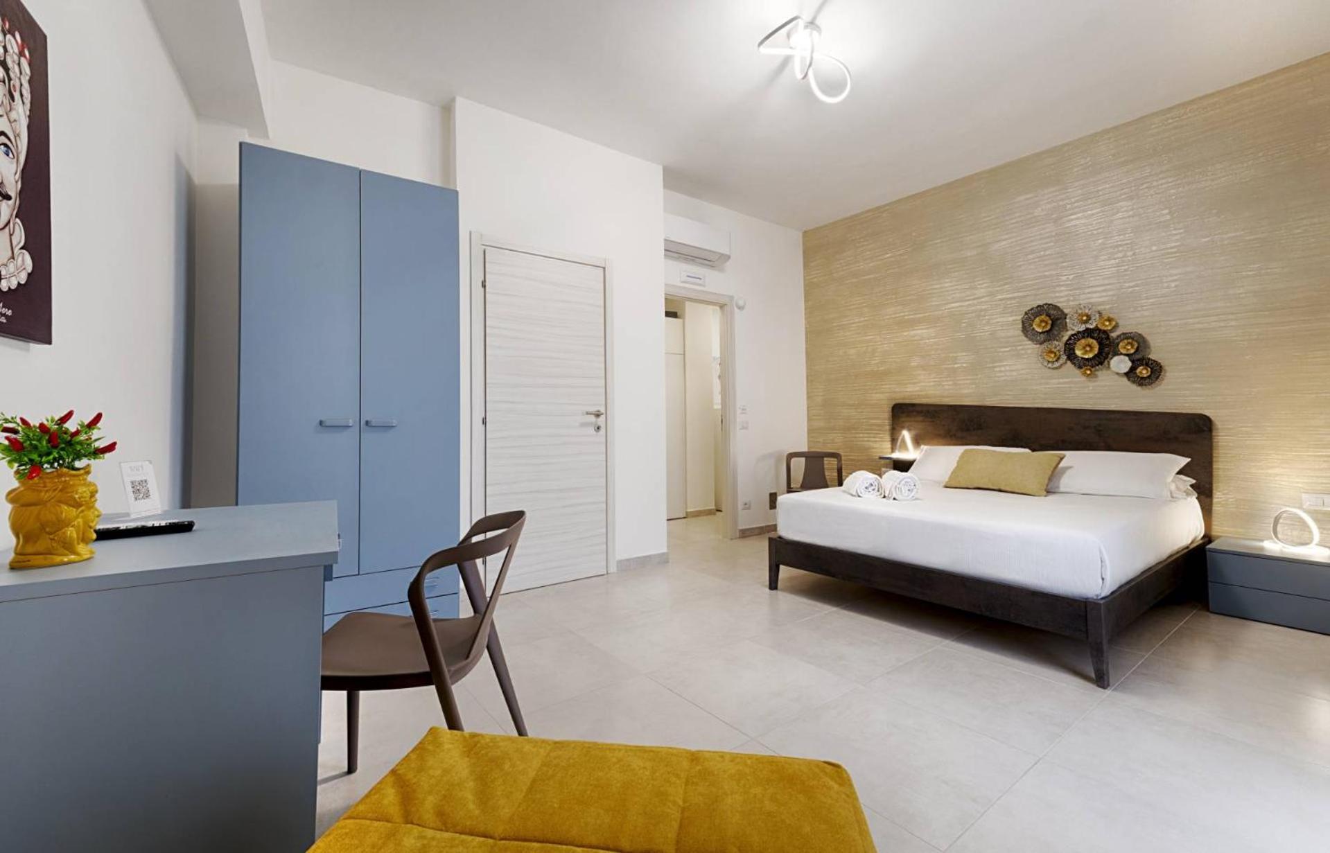 Camera Familiare con Bagno Privato