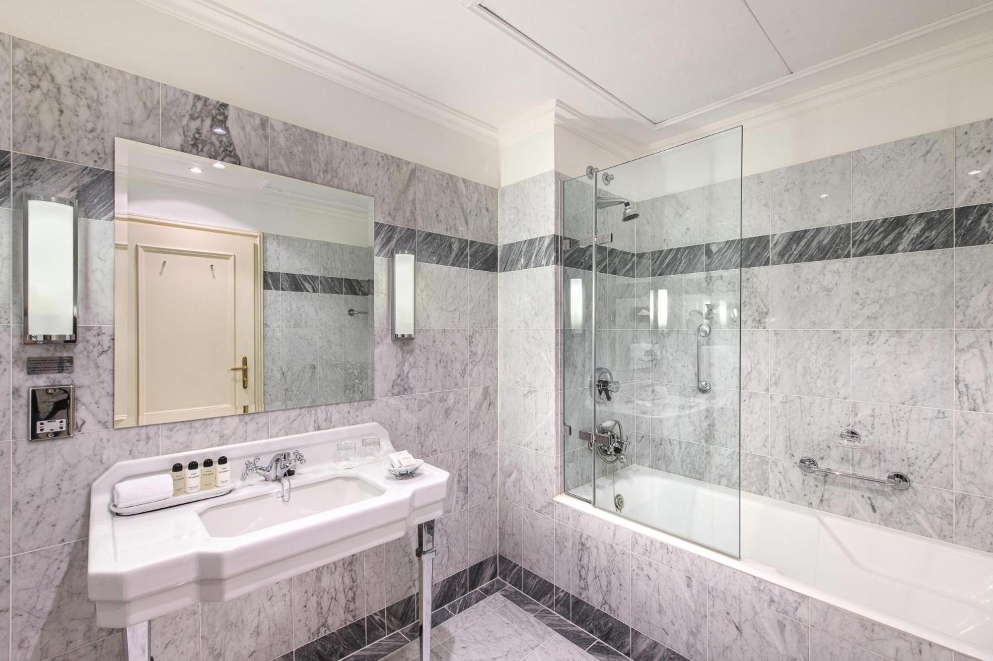 Paderewski Suite 1 Bedroom Presidential Suite 1 King