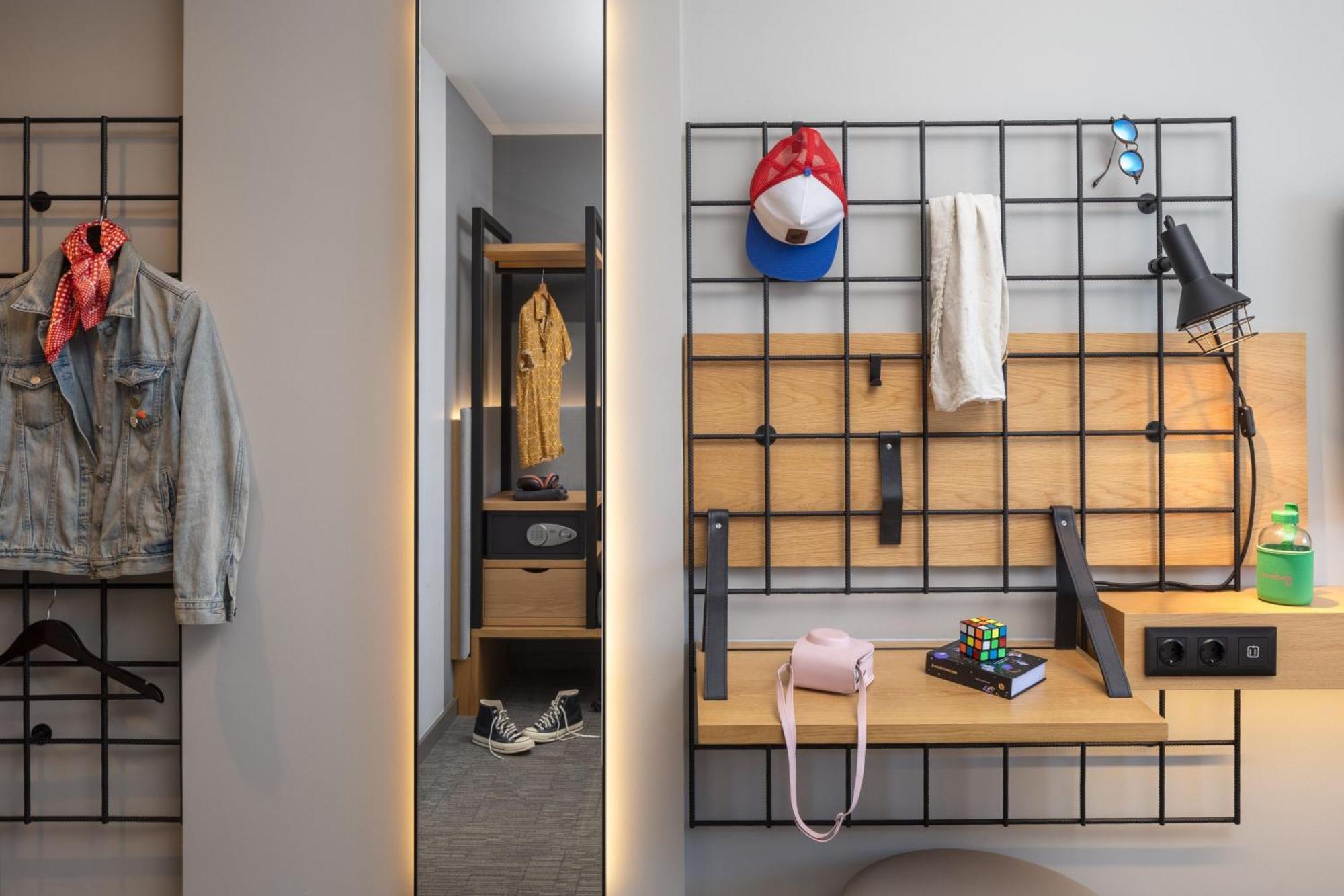 Moxy Sleeper Queen Room