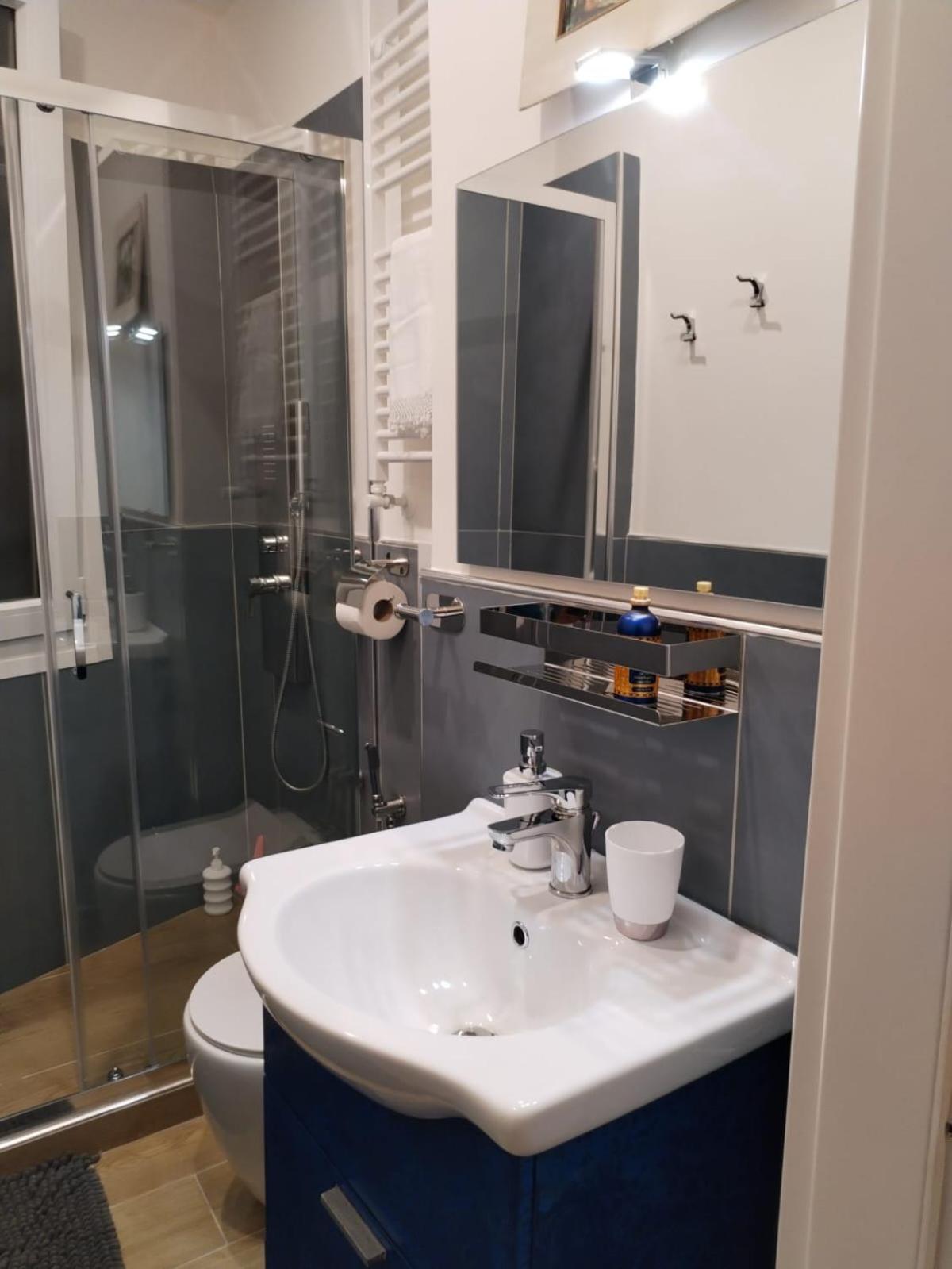 Double Room Private Bathroom