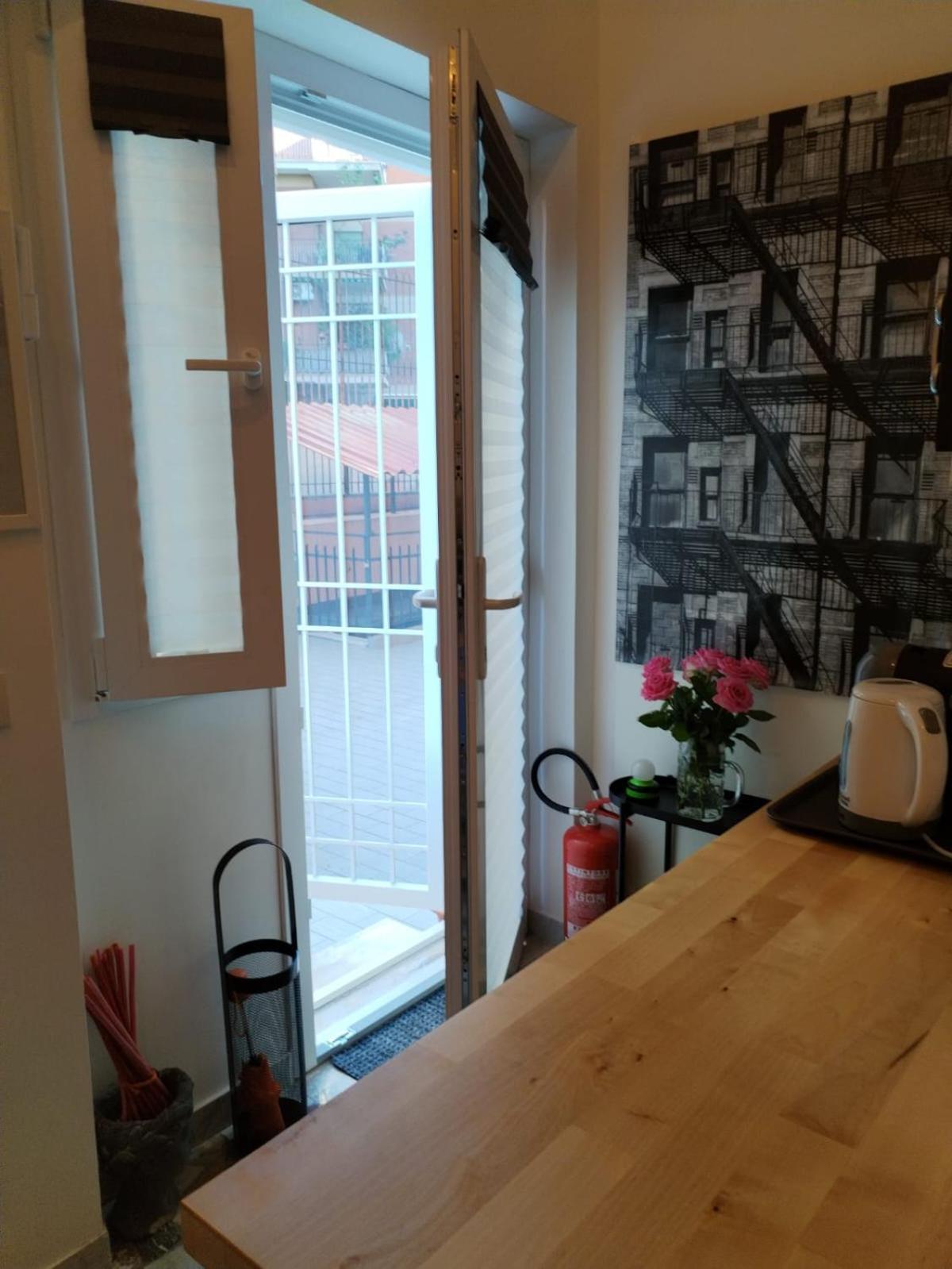 Double Room Private Bathroom