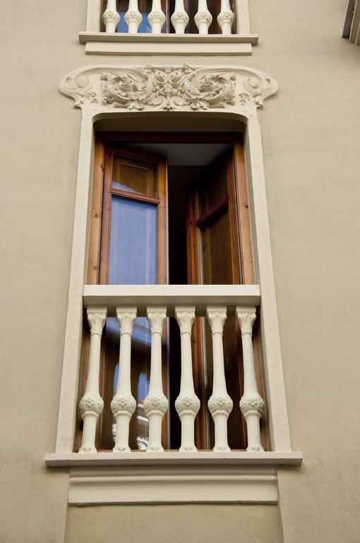 Camera Matrimoniale con Balcone