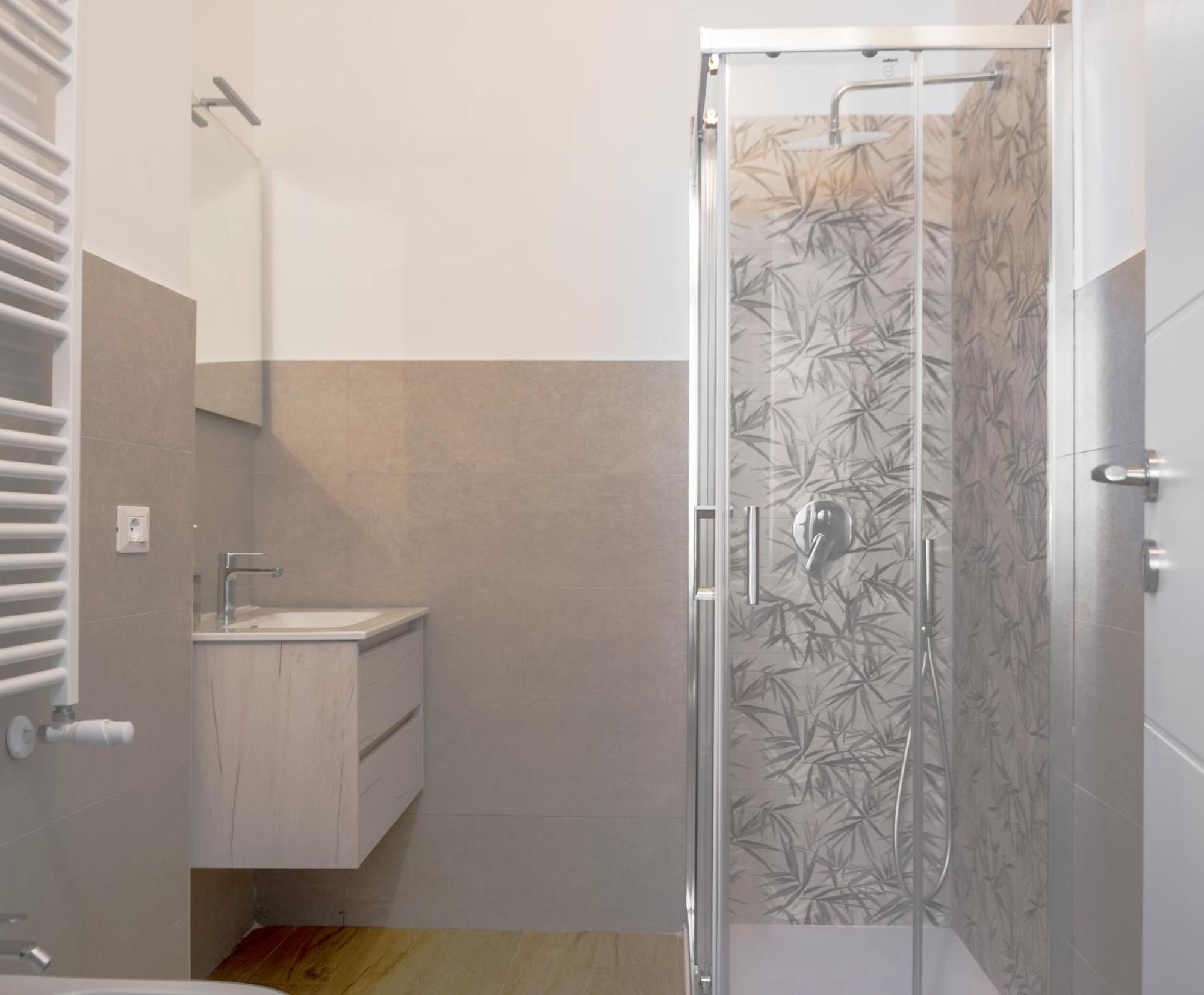 Double Room with Private Bathroom,1638146439:JPEG