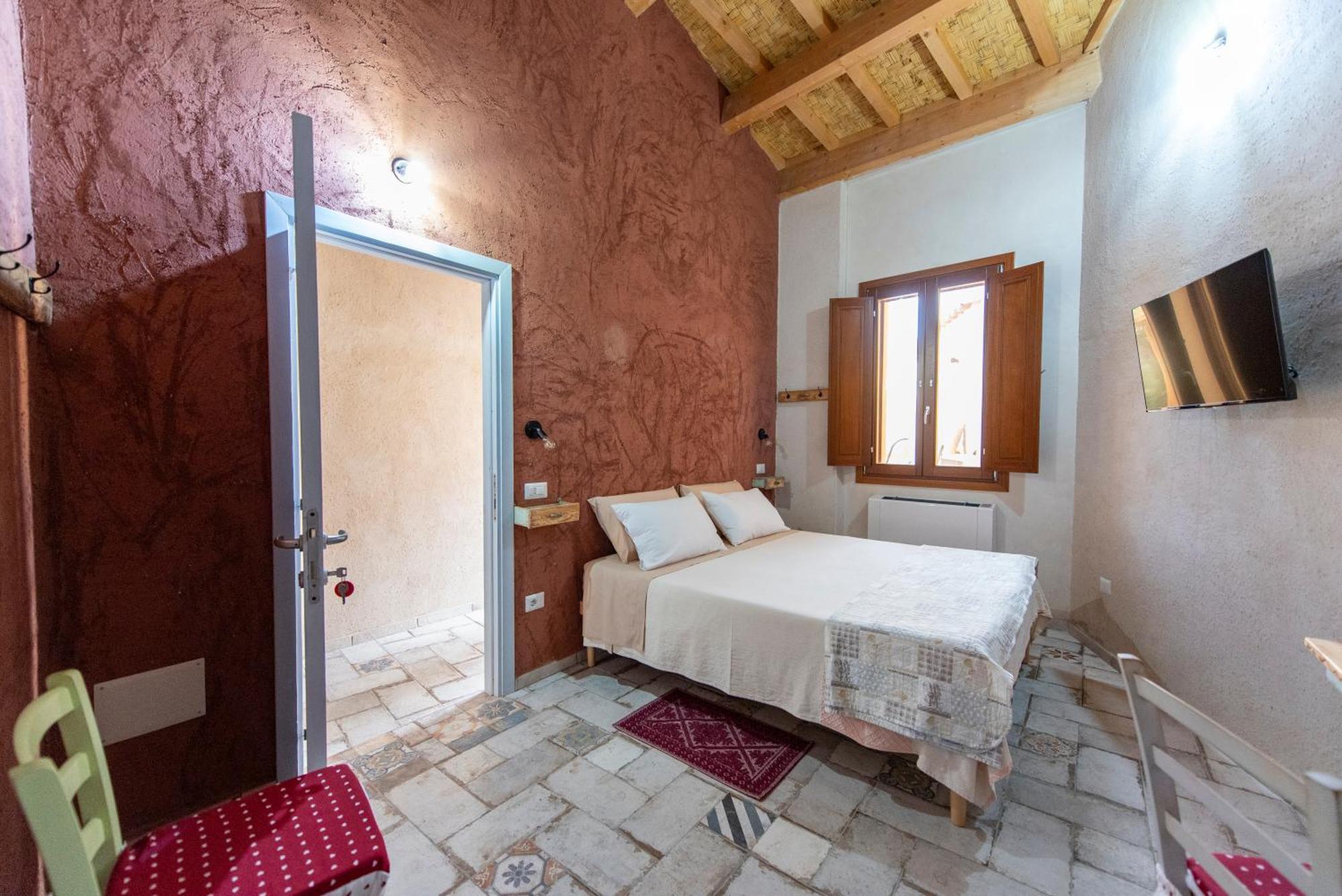 Camera Matrimoniale con Bagno Privato