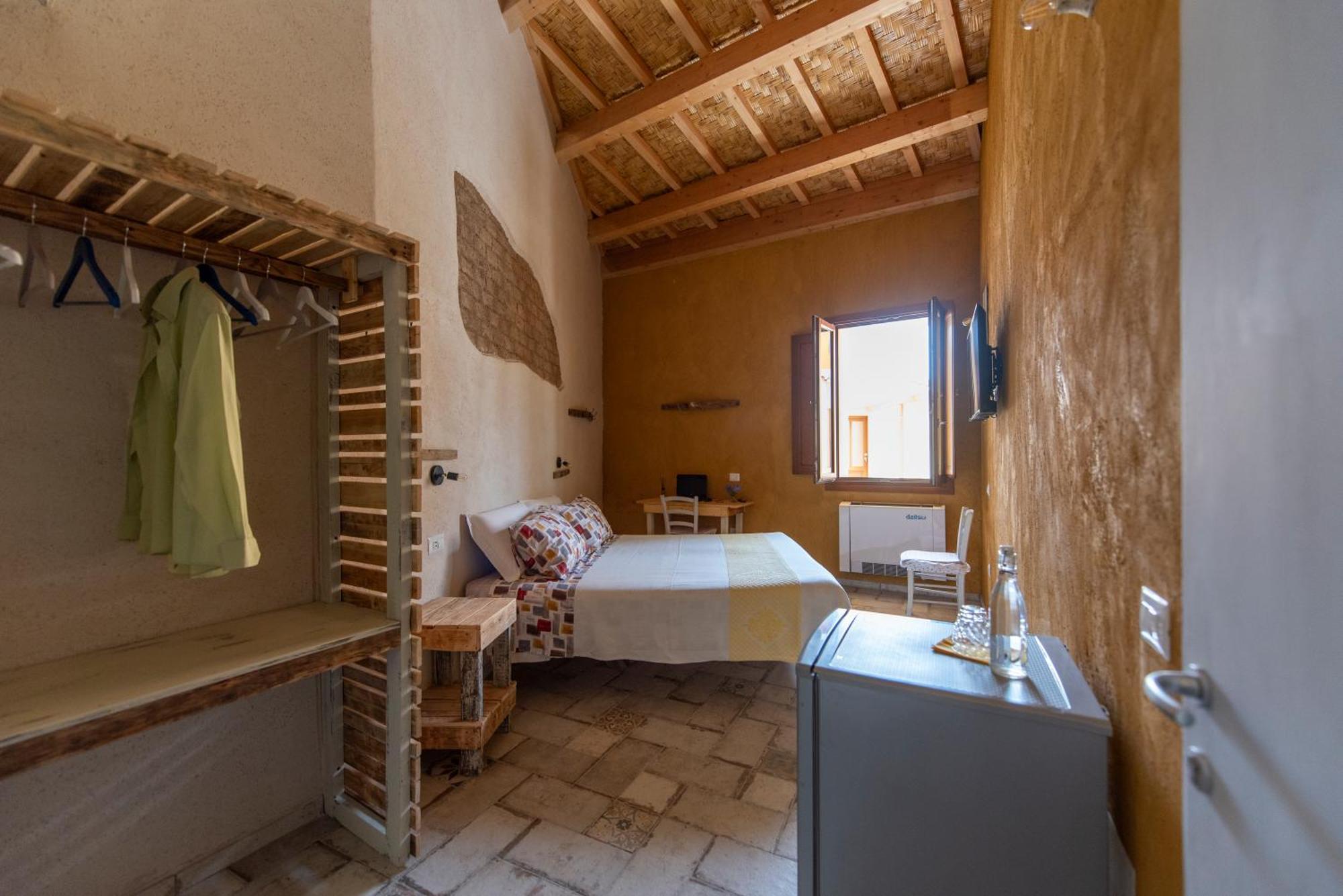 Camera Matrimoniale/Doppia con Letti Singoli con Bagno Privato