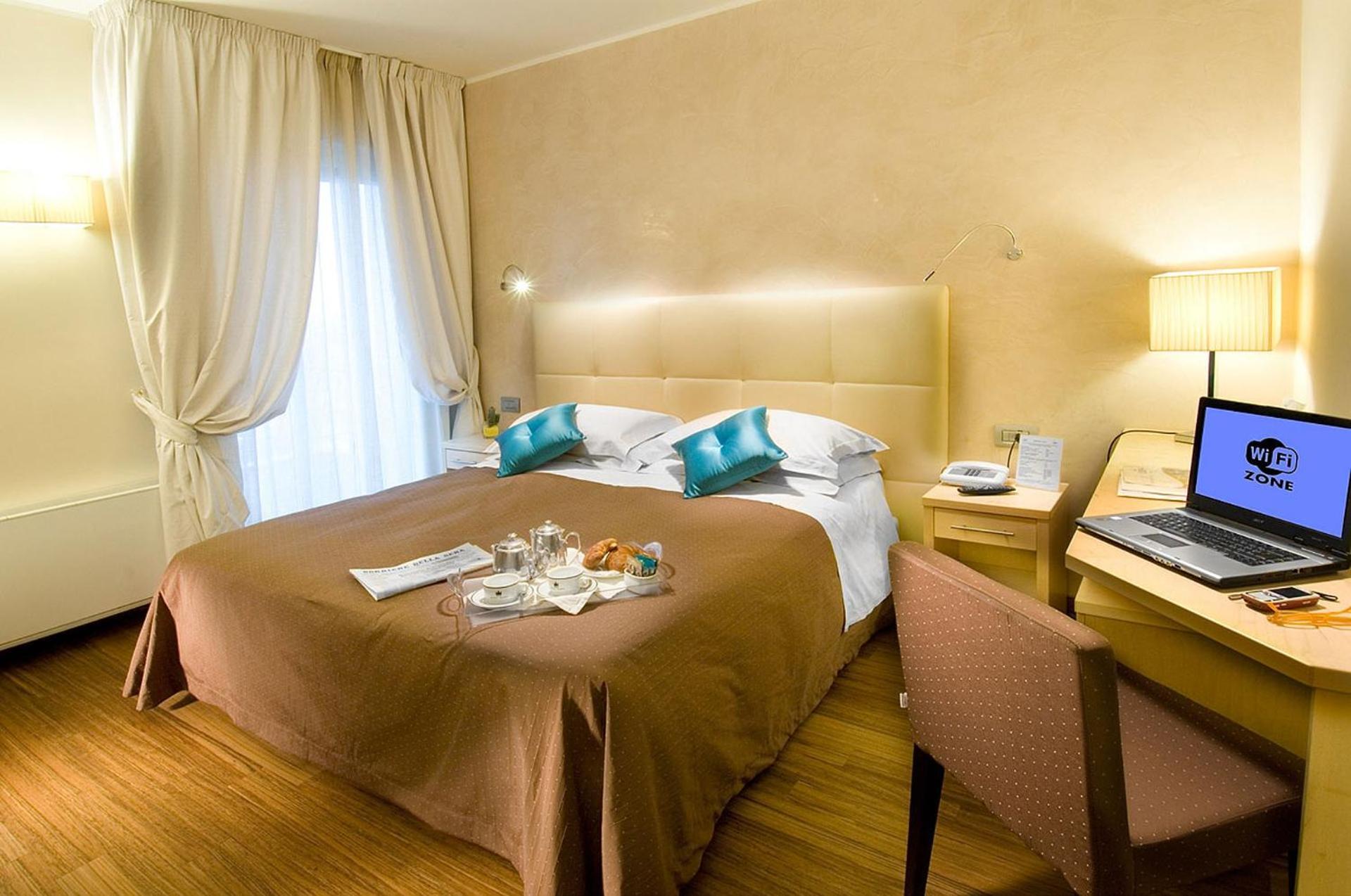Classic Triple Room