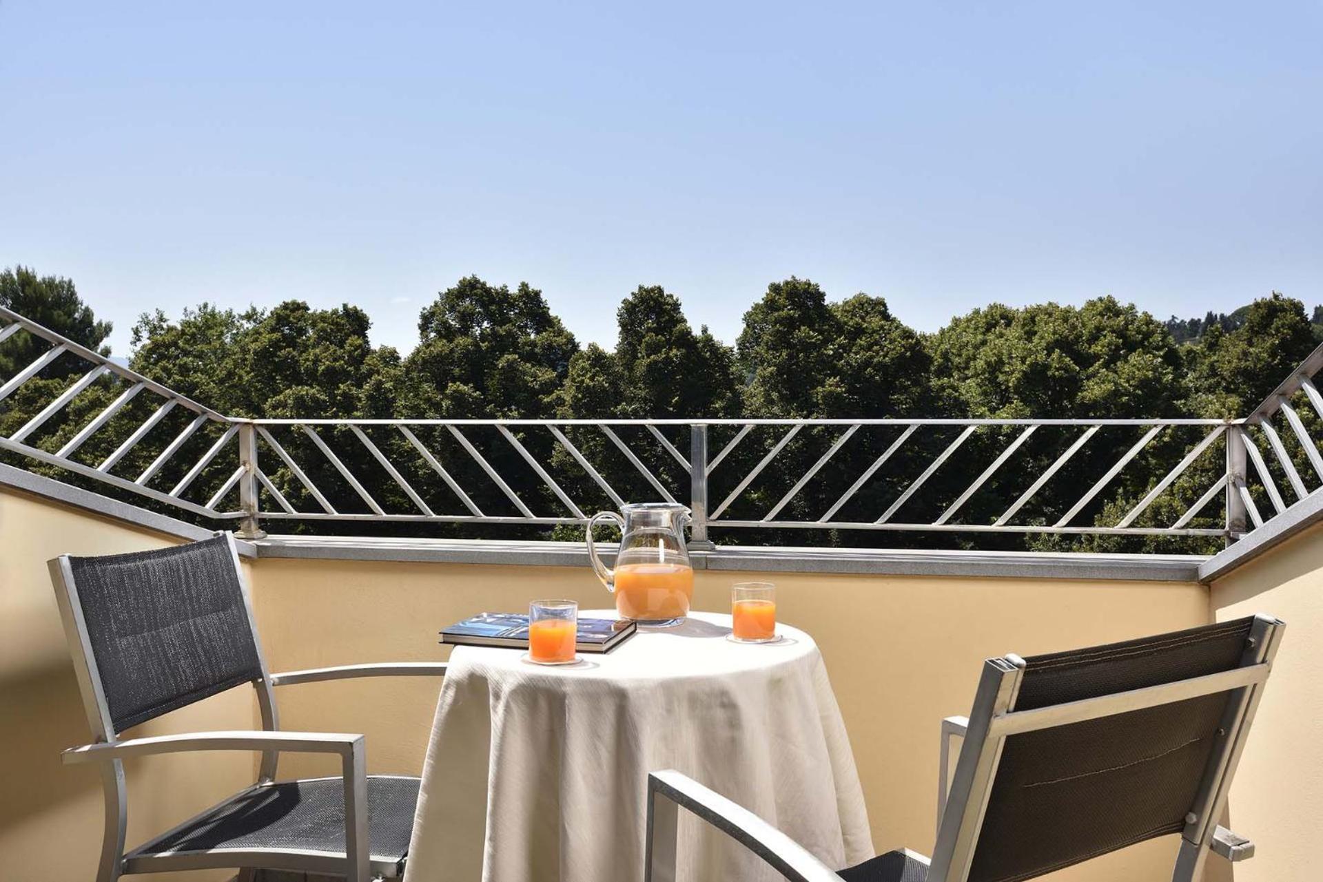 Deluxe Room River View Terrace