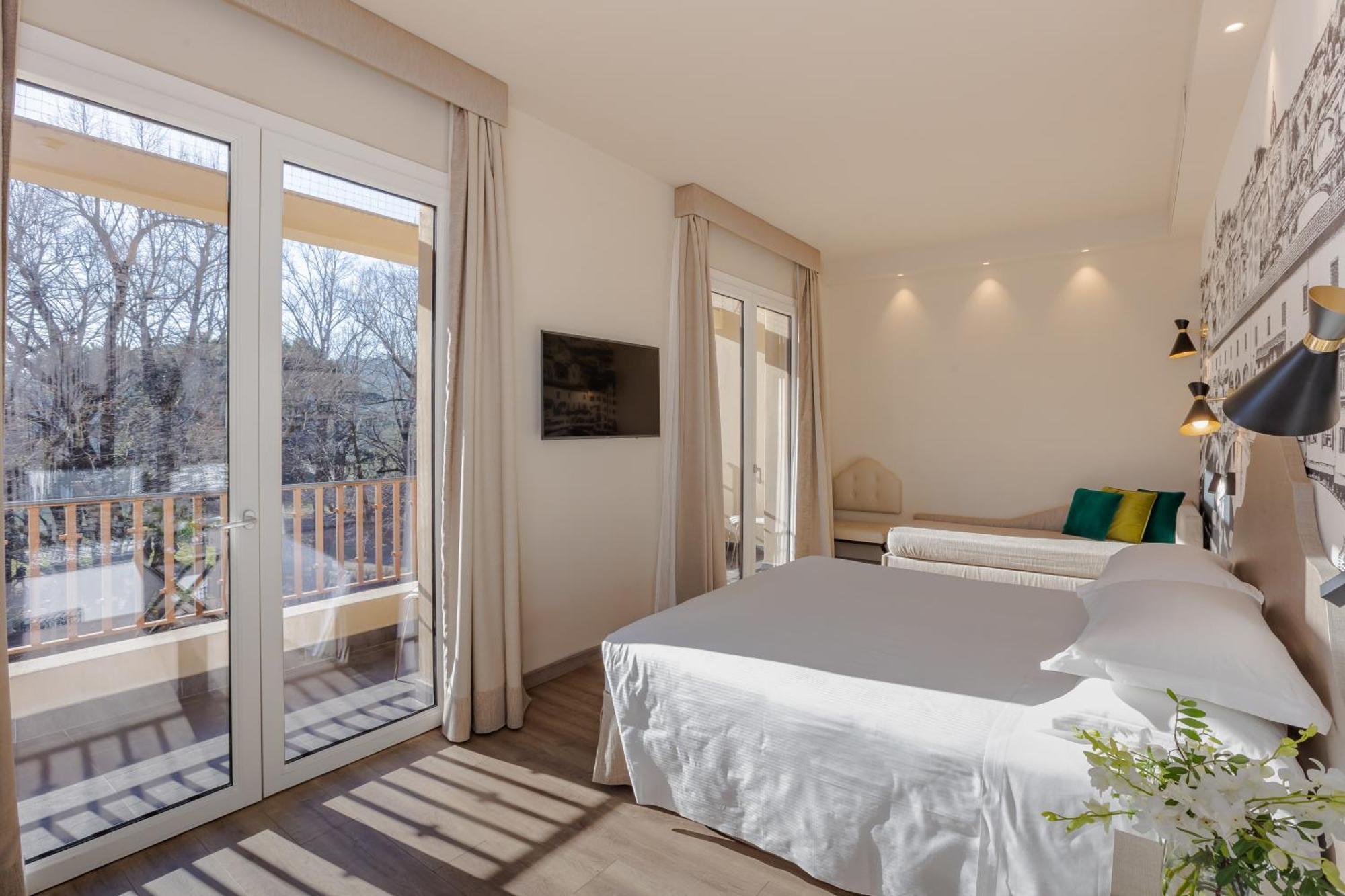 Junior Suite Balcony River View