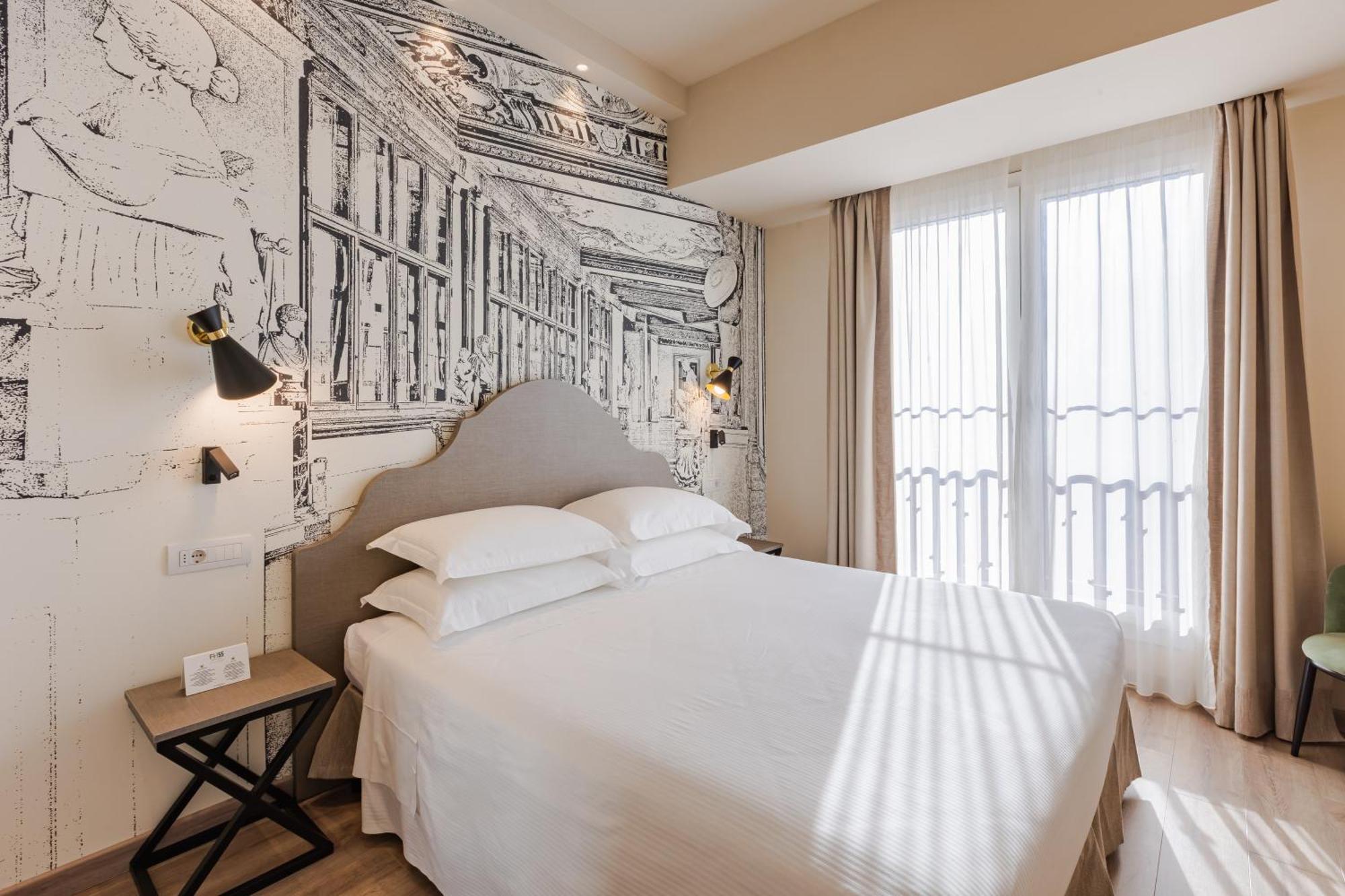Superior Executive Room Park view Balcony
