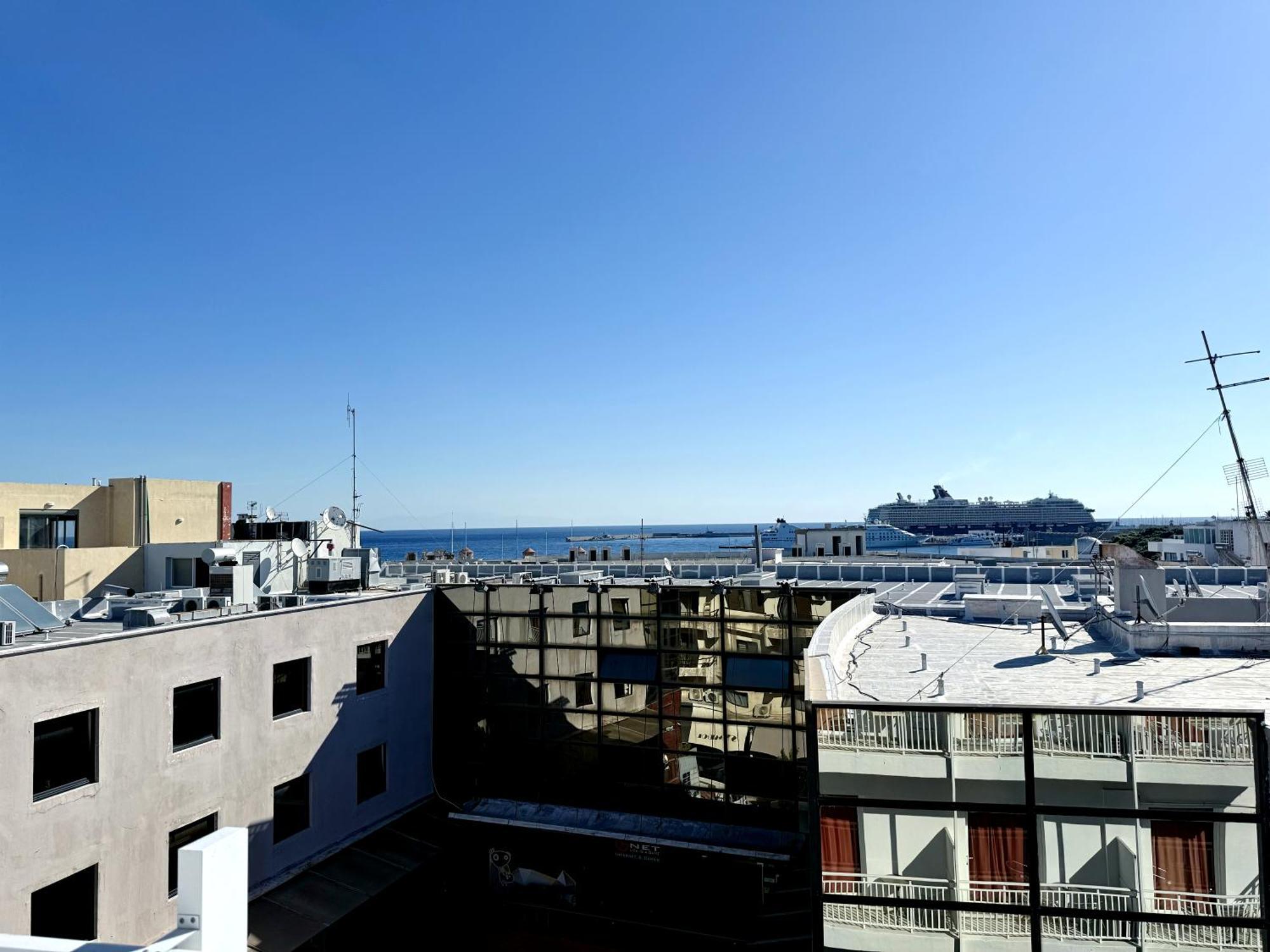 Camera Familiare con Balcone
