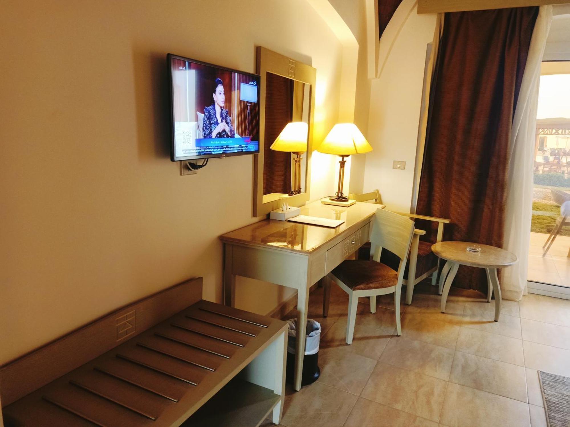 Double or Twin Room Garden View