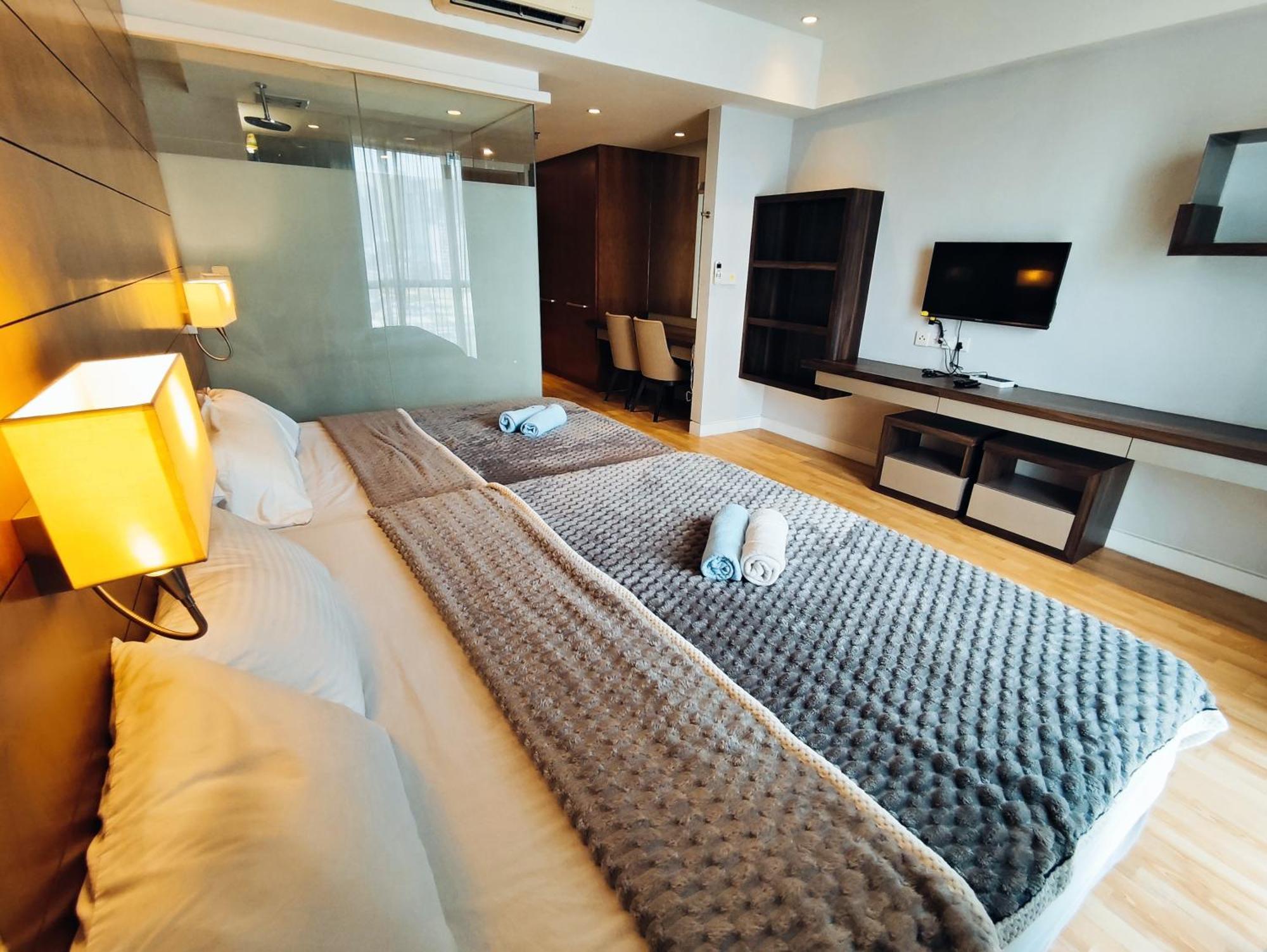 Superior Family Room