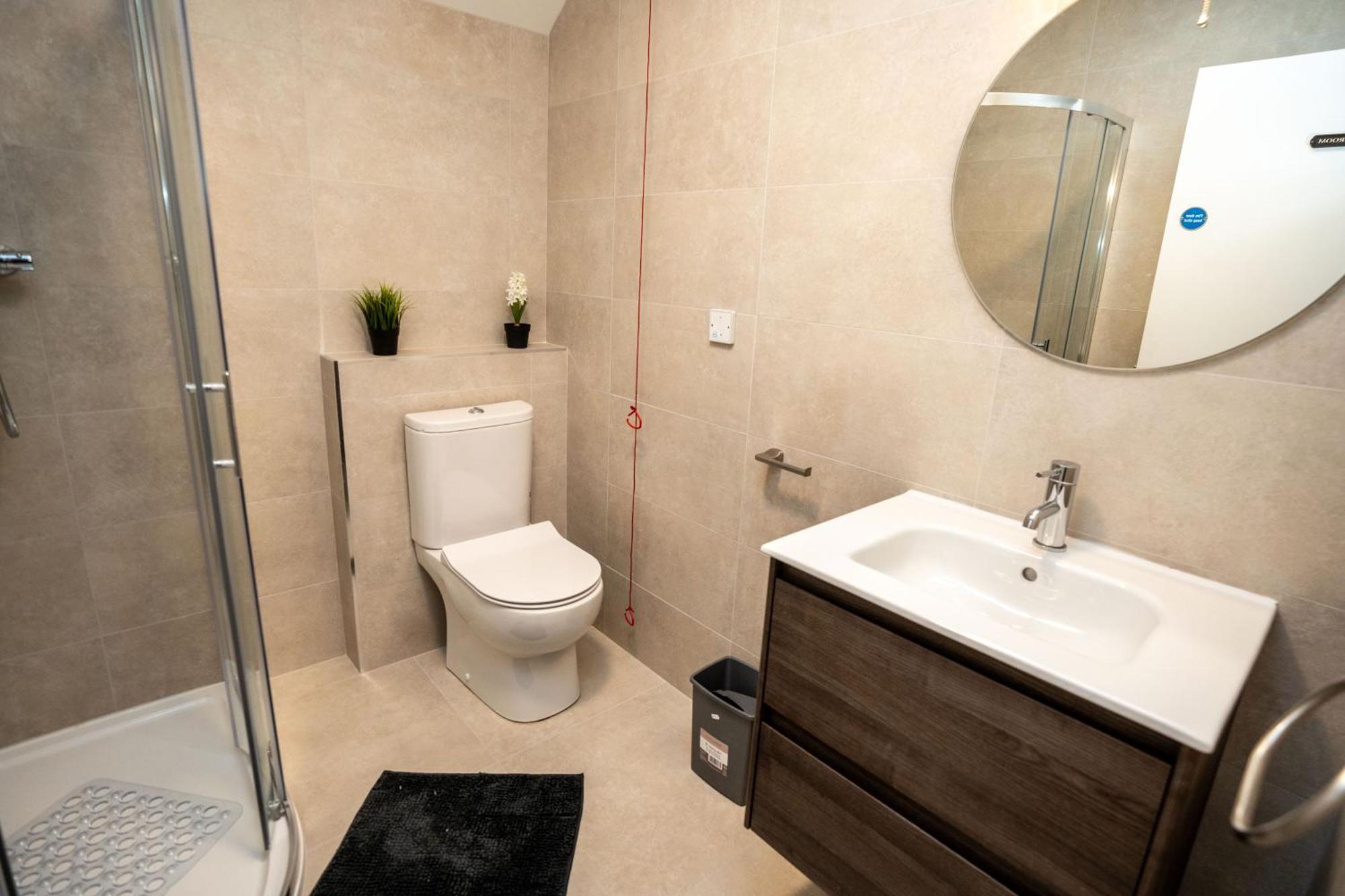 Camera Singola con Bagno in Comune