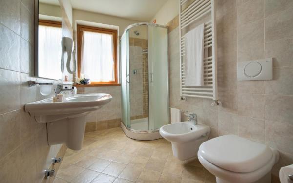 Appartamento con 2 Camere da Letto e Balcone
