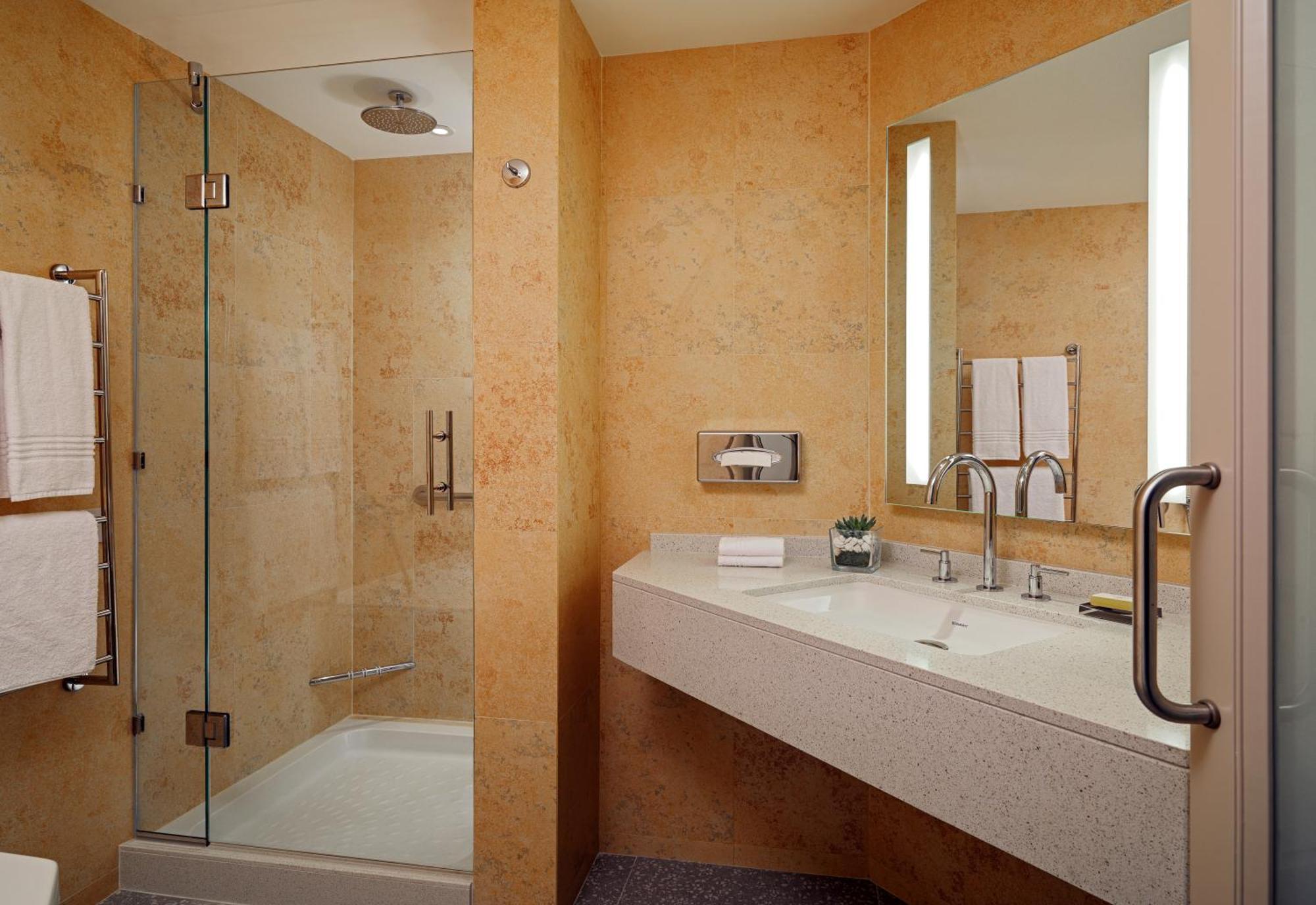 Studio Suite 2 Queen beds