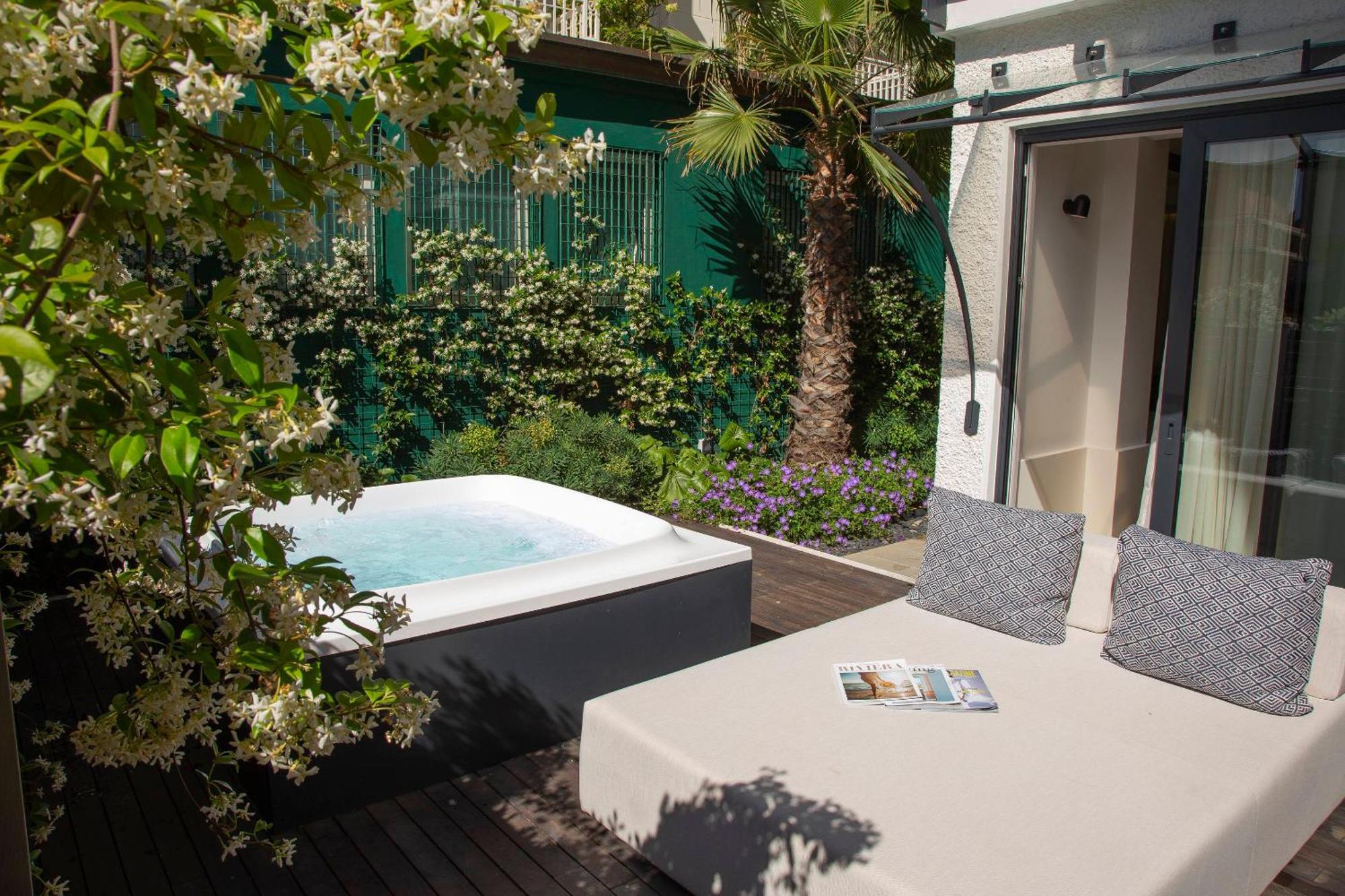 Suite Spa Bath