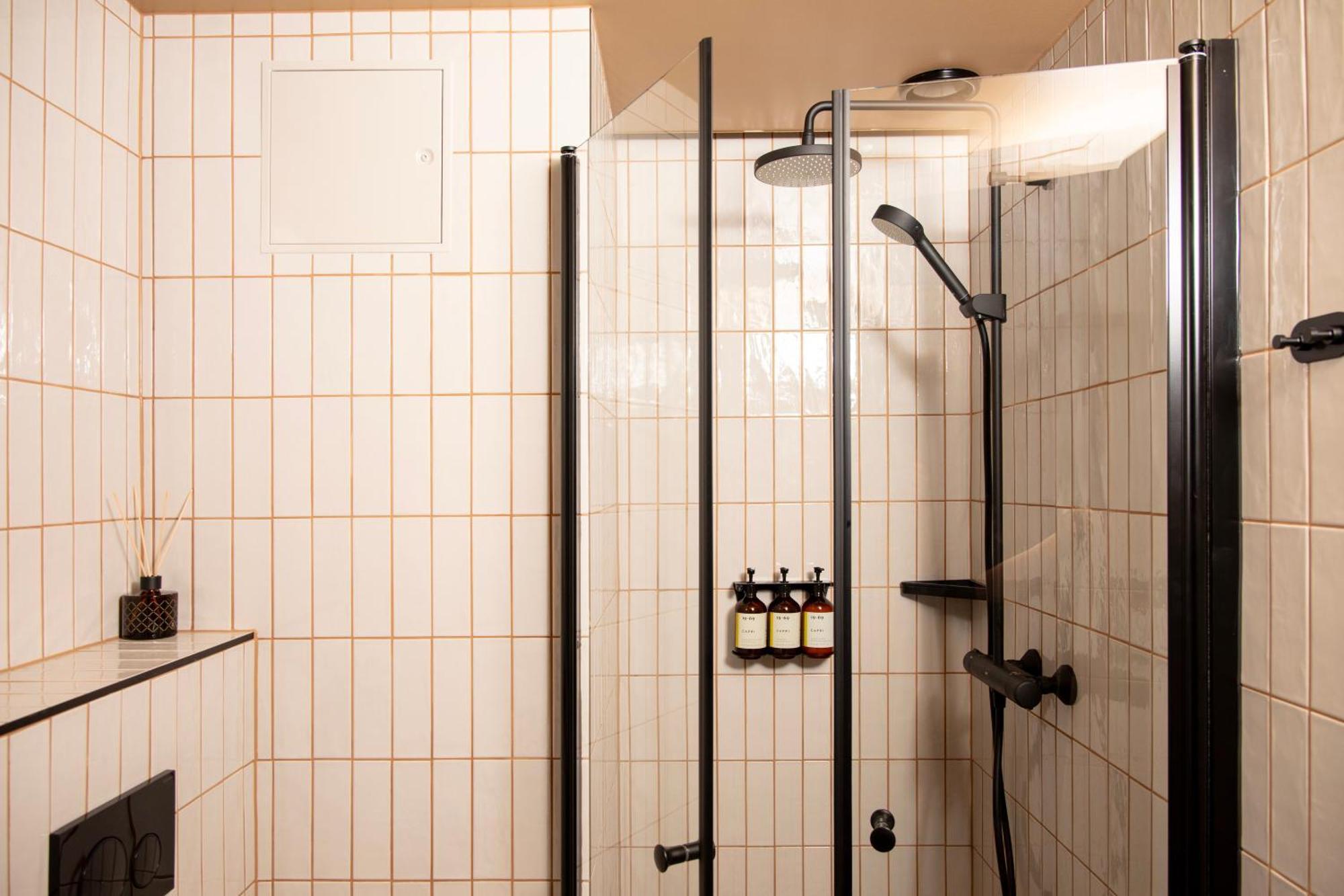 Original Studio Kitchenette