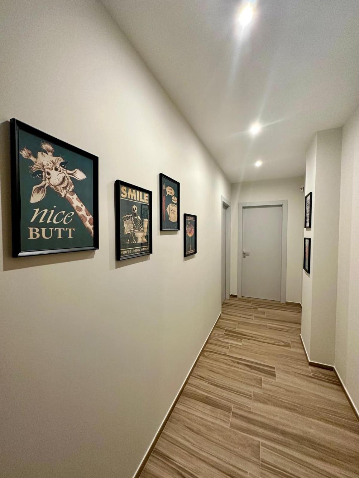 Deluxe Room,1628629437:JPEG
