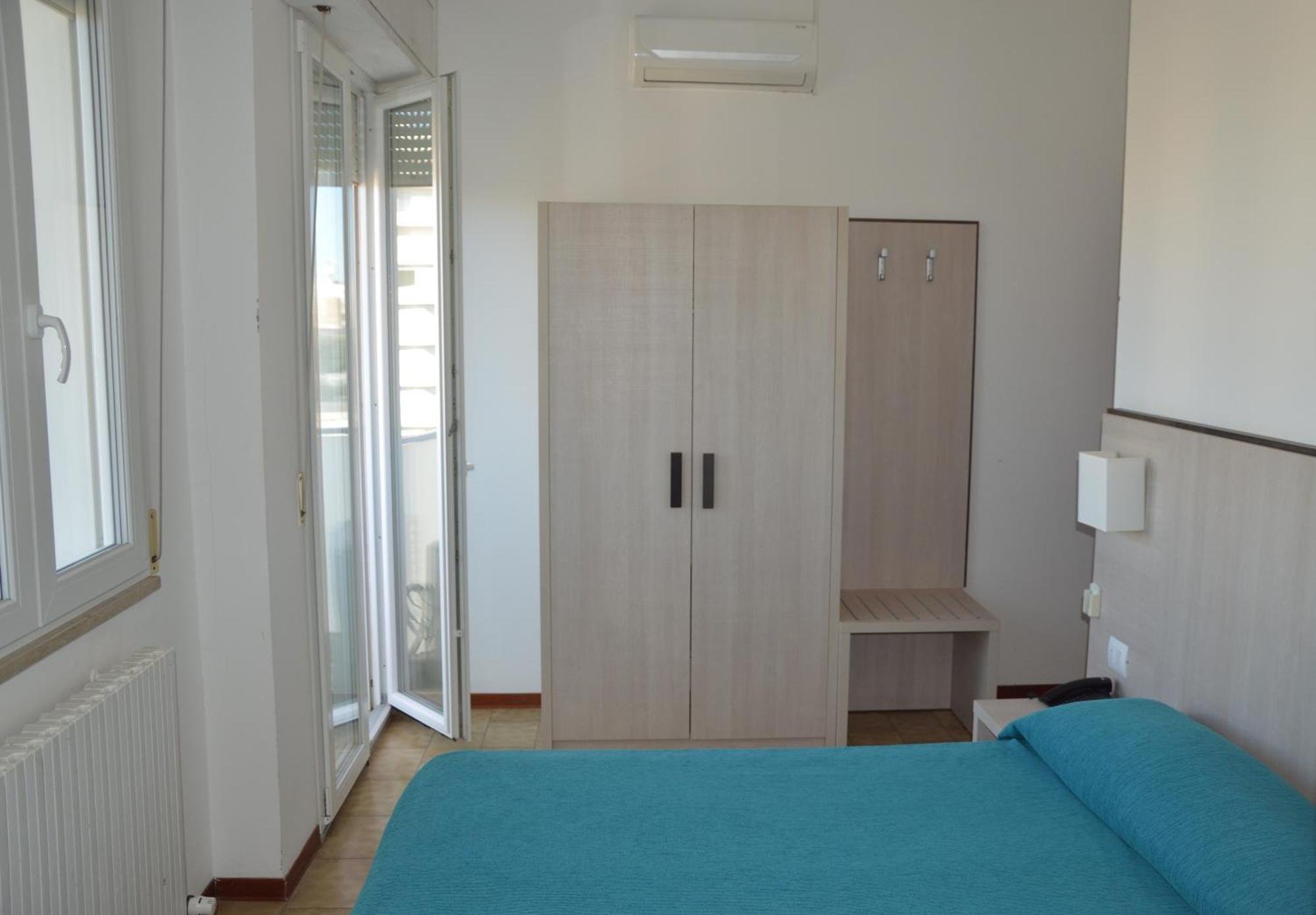 Double or Twin Room,1629896430:JPEG