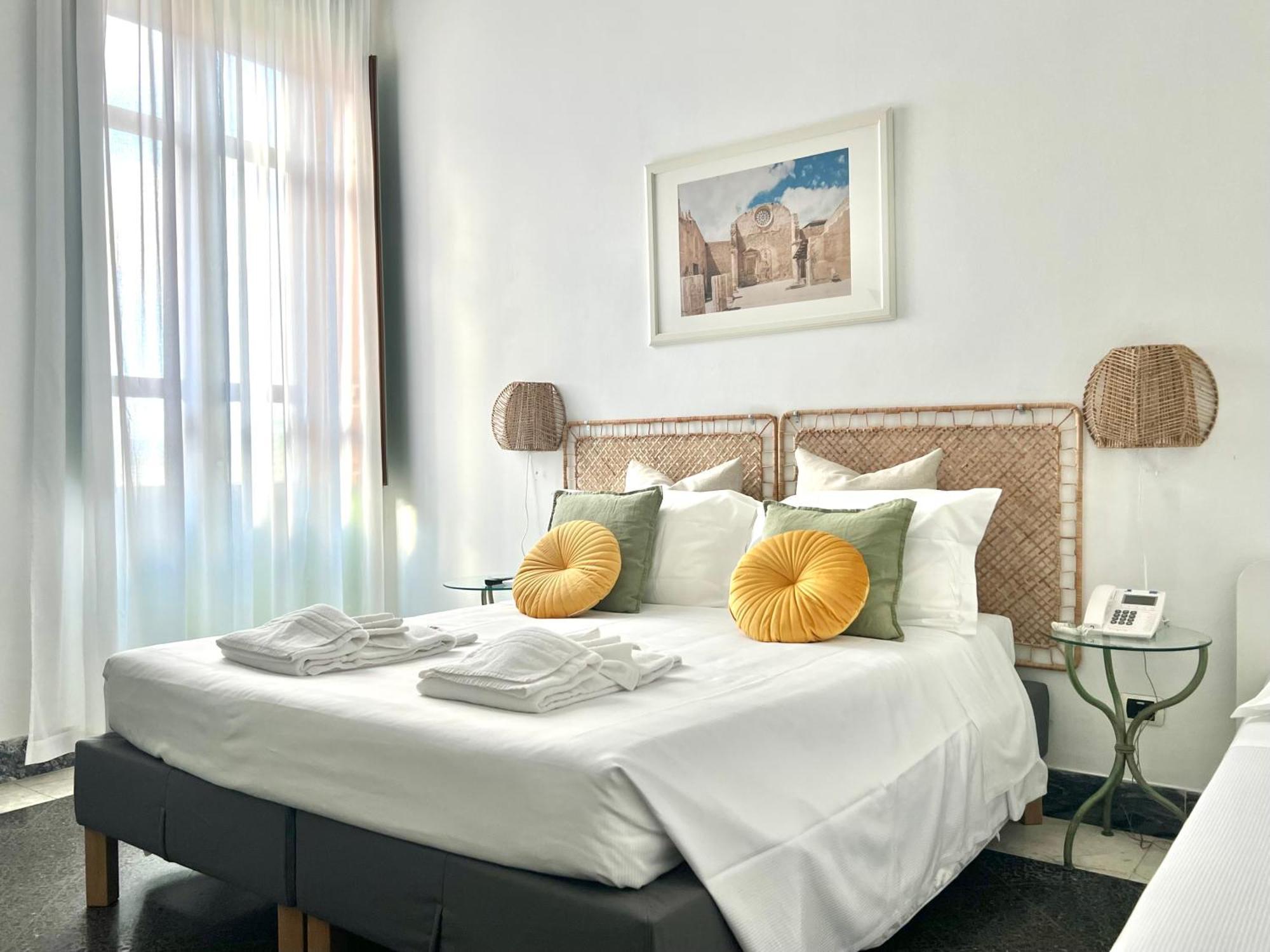 Large Room Port View