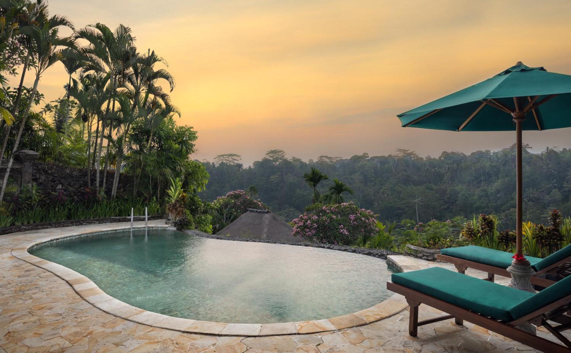Deluxe Pool Villa 1 hour Massage